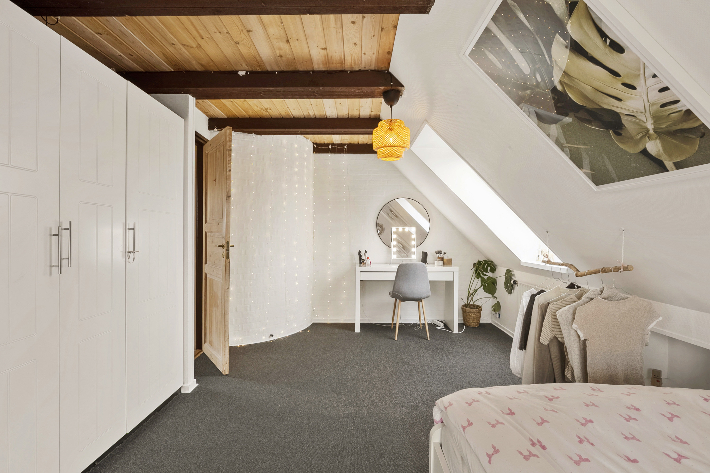 Fremhævet soveværelse billede i fuldskærmstilstand. Billede af Kærnehøjvej 106, Højby, 5260 Odense S