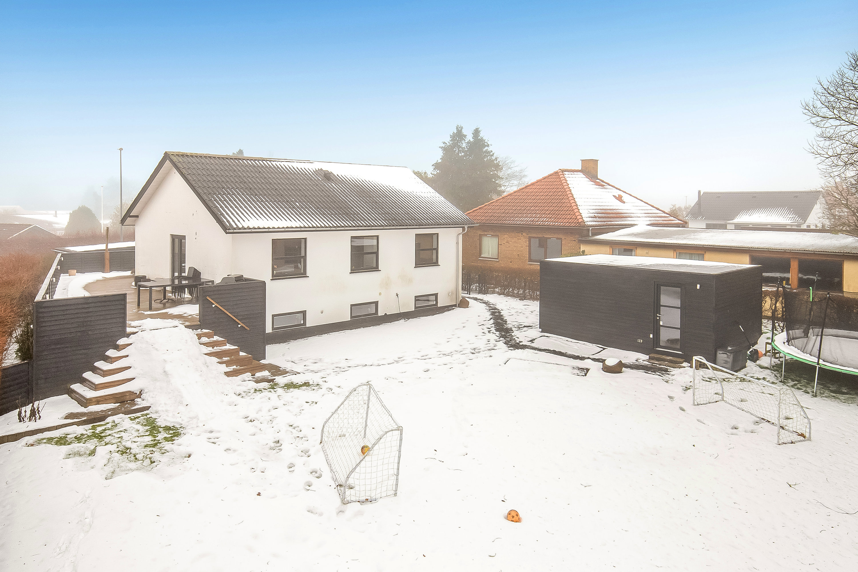 Fremhævet mastefoto billede i fuldskærmstilstand. Billede af Vindingvej 73, Vinding, 7100 Vejle