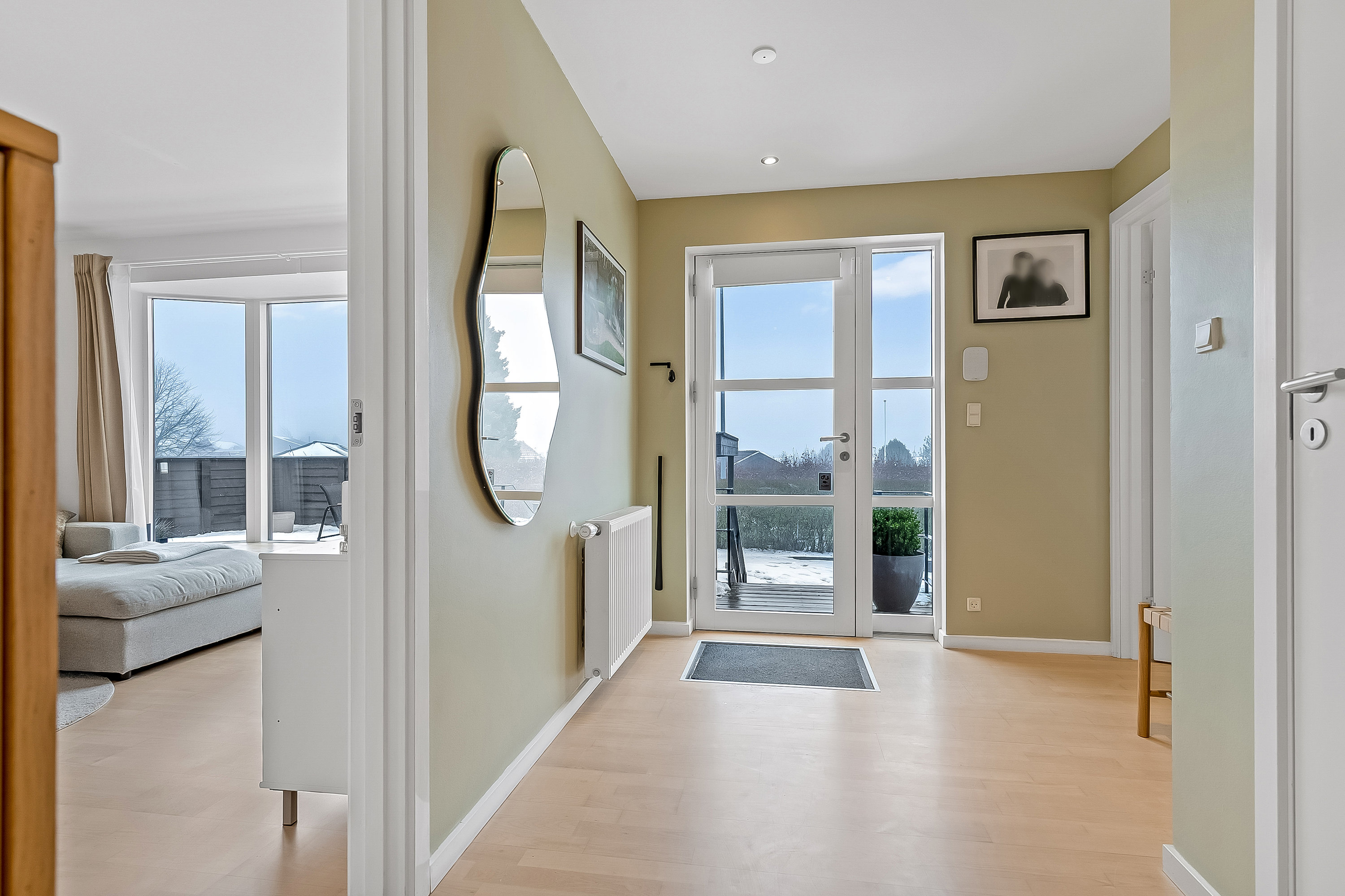 Fremhævet entré billede i fuldskærmstilstand. Billede af Vindingvej 73, Vinding, 7100 Vejle