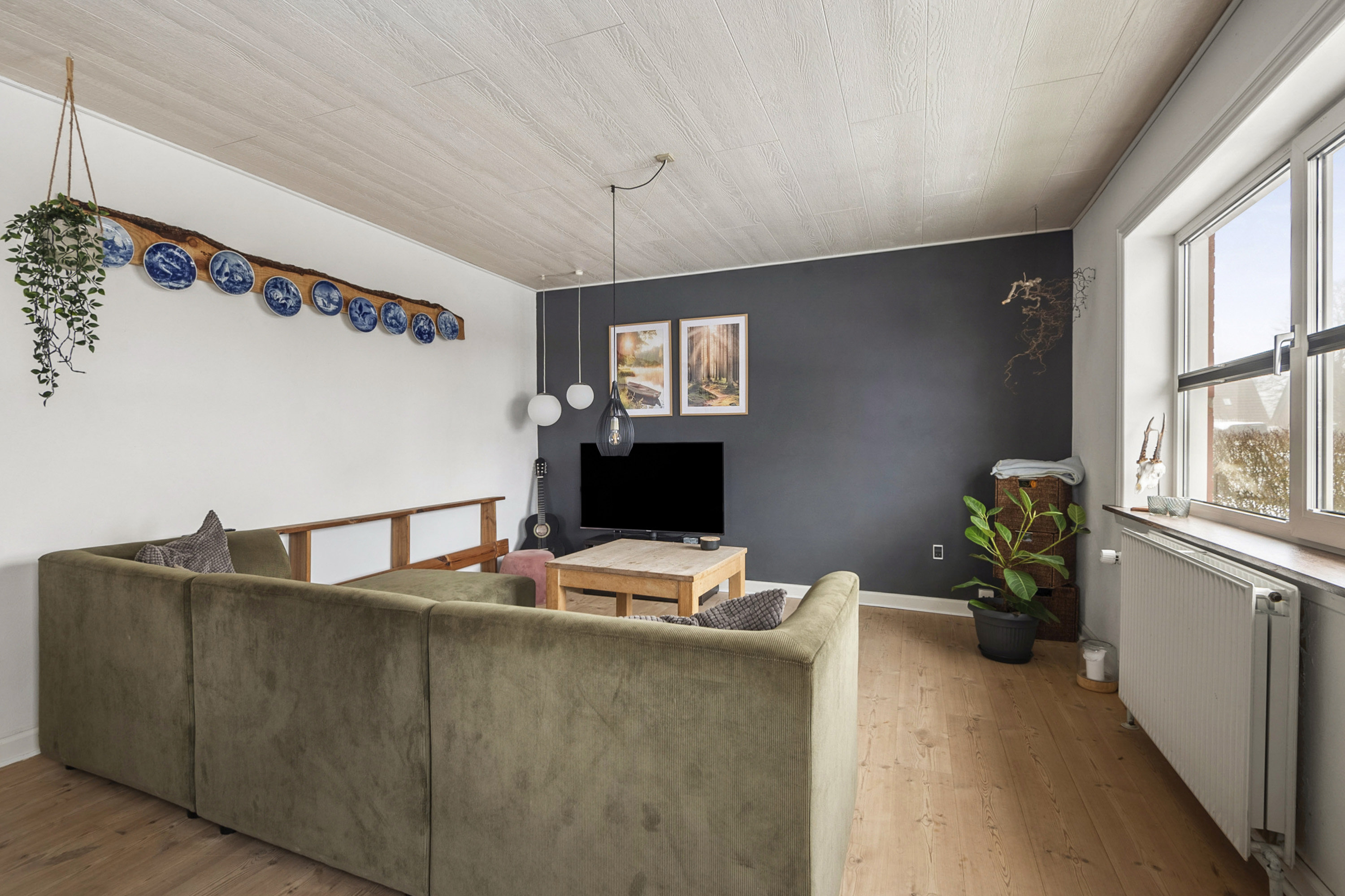 Fremhævet stue billede i fuldskærmstilstand. Billede af Rævestræde 13, Nordenskov, 6800 Varde