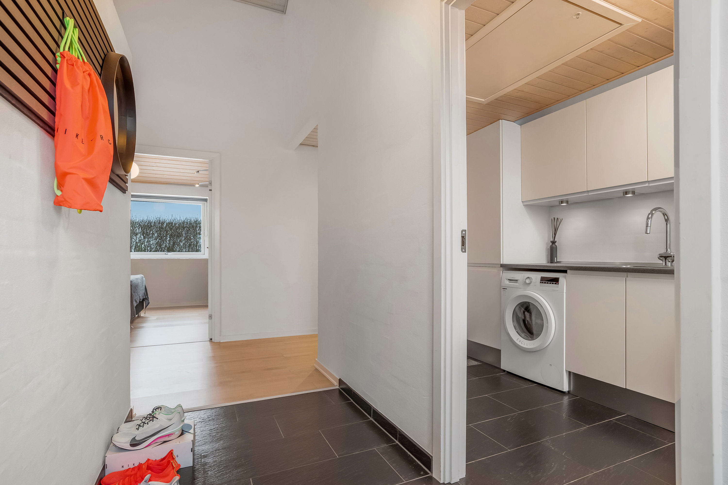 Fremhævet andet billede i fuldskærmstilstand. Billede af Under Egen 16, Halgårde, 7500 Holstebro