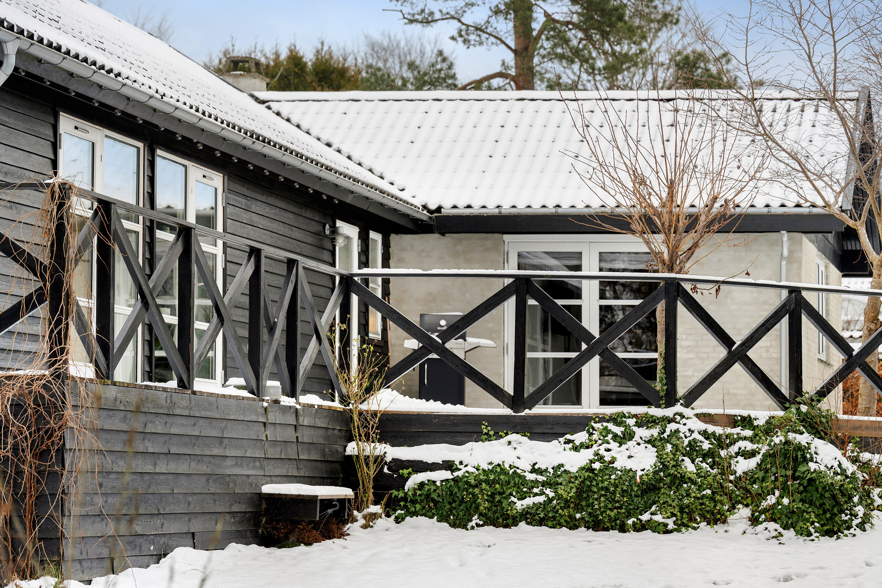 Fremhævet ejendommen billede i fuldskærmstilstand. Billede af Stakkeledet 3, 2970 Hørsholm