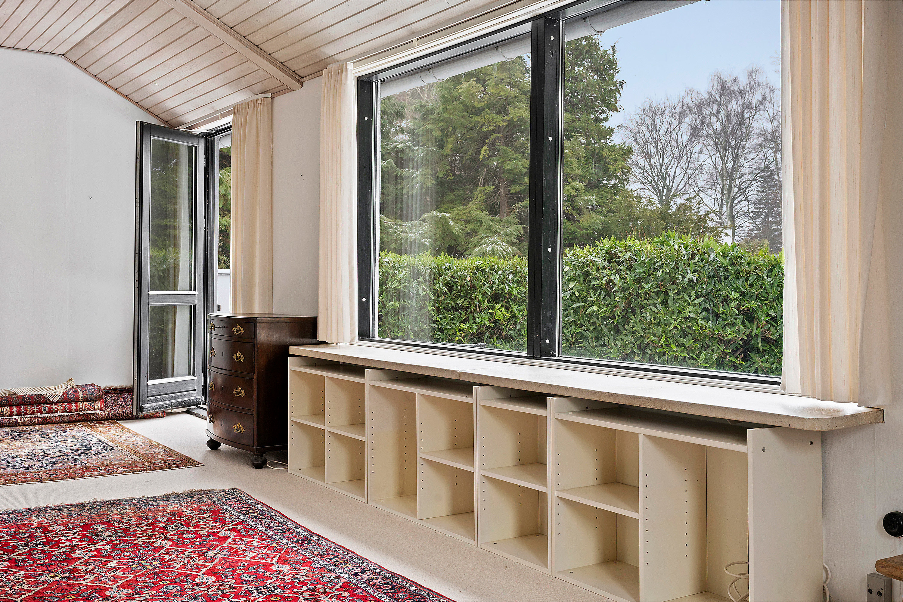 Fremhævet værelse billede i fuldskærmstilstand. Billede af Trørødgårdsvej 13, Trørød, 2950 Vedbæk