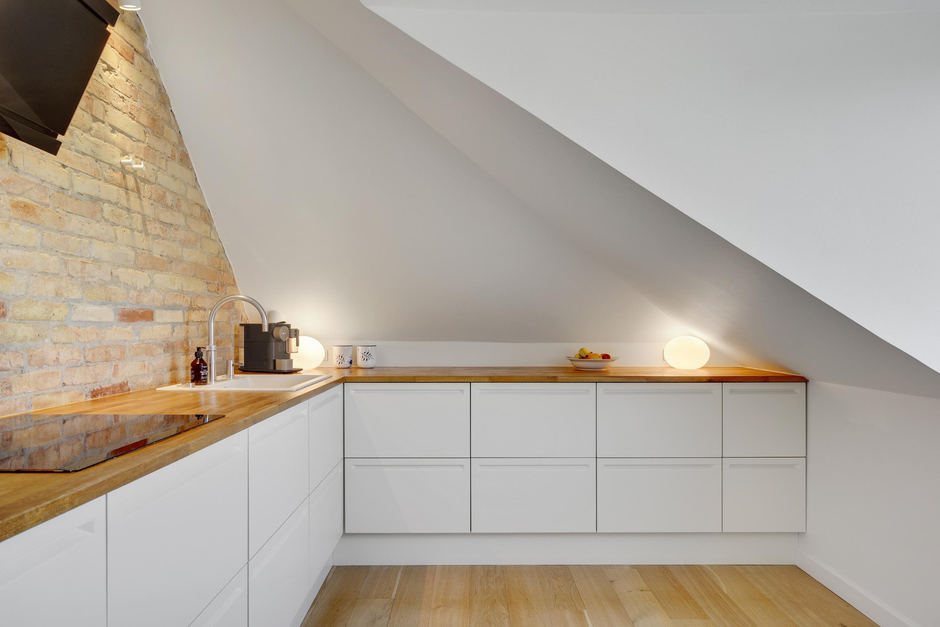 Fremhævet køkken billede i fuldskærmstilstand. Billede af Callisensvej 23, 2., 2900 Hellerup