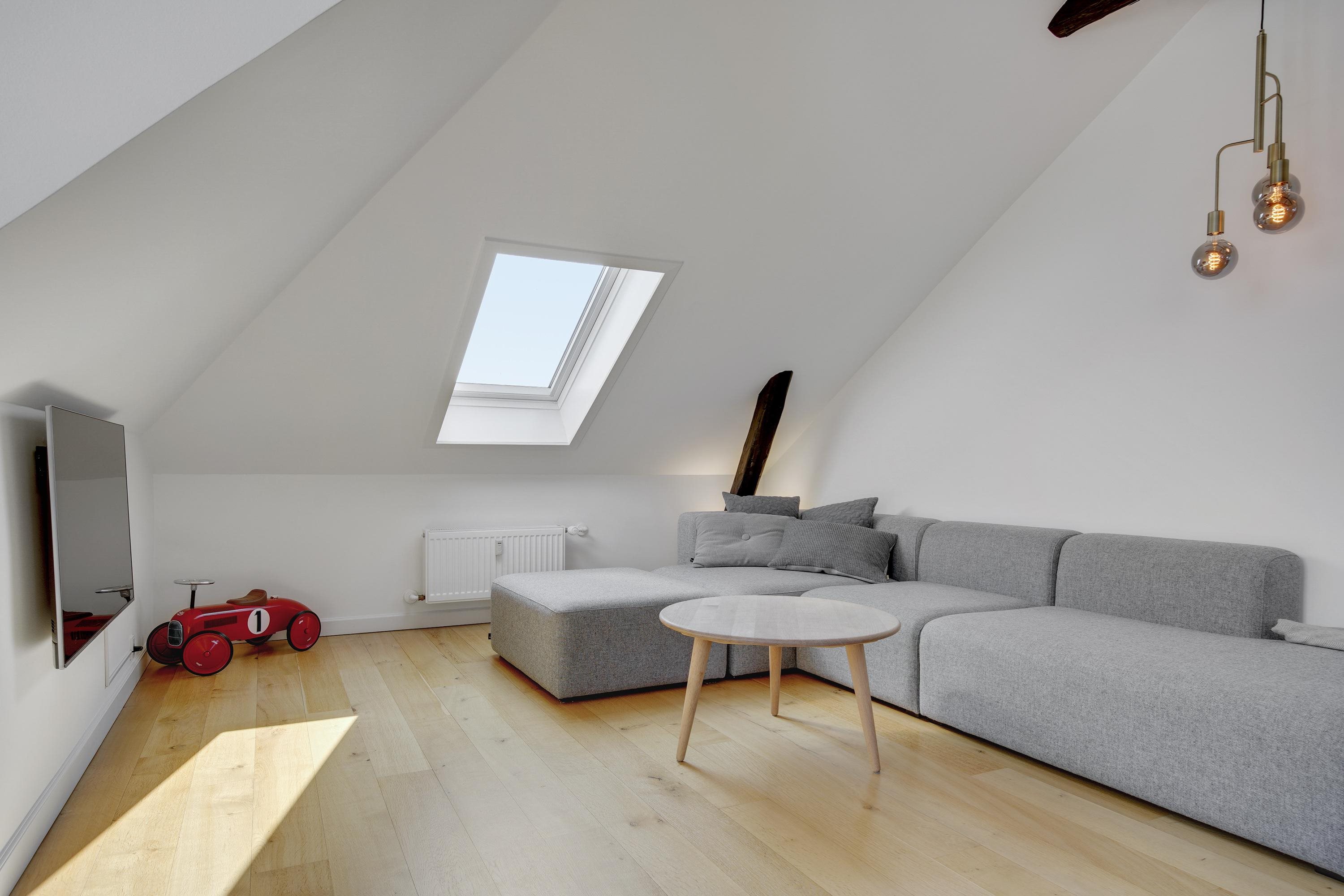 Fremhævet stue billede i fuldskærmstilstand. Billede af Callisensvej 23, 2., 2900 Hellerup