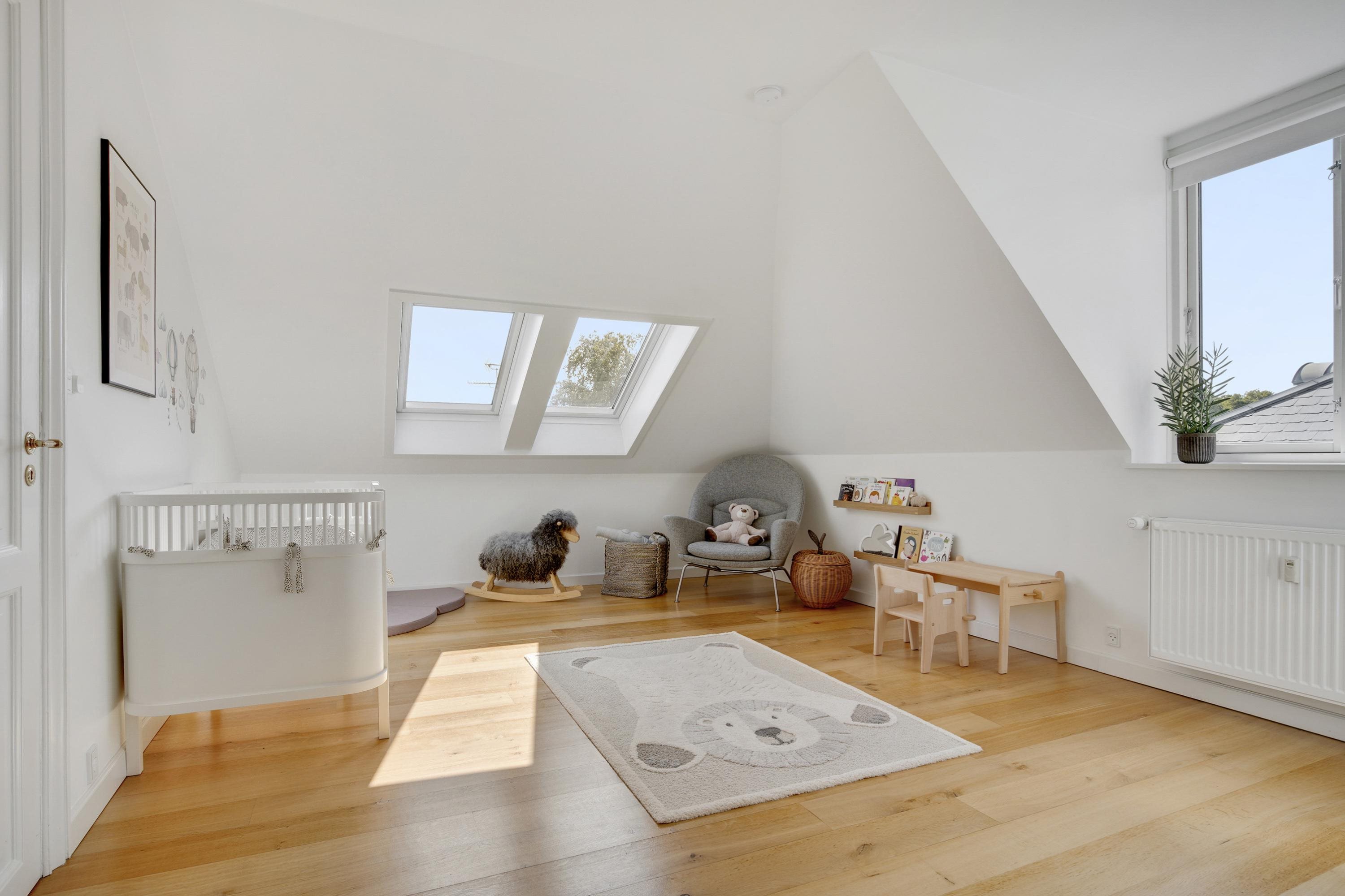 Fremhævet værelse billede i fuldskærmstilstand. Billede af Callisensvej 23, 2., 2900 Hellerup