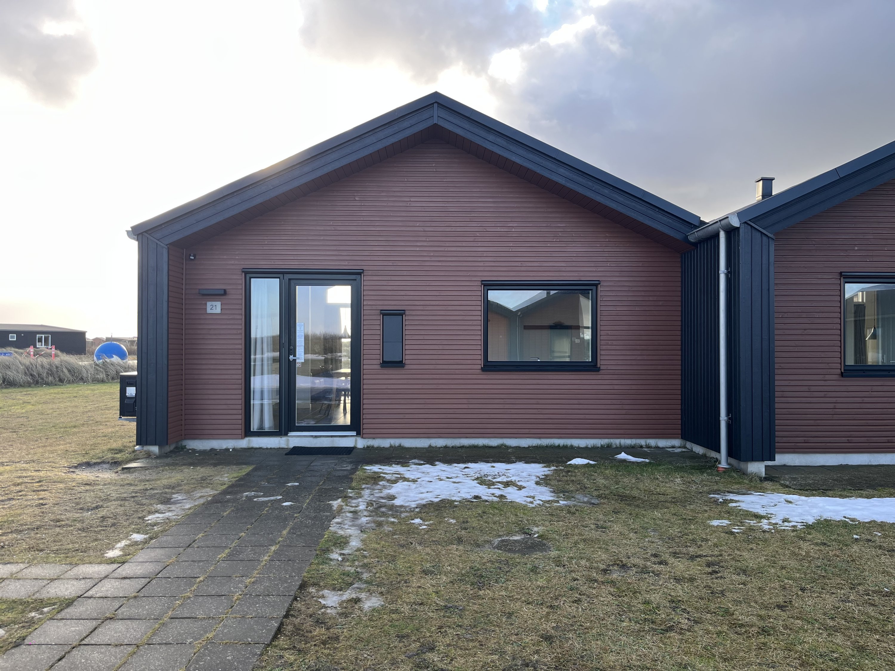 Fremhævet facade billede i fuldskærmstilstand. Billede af Havstien 21, Søndervig, 6950 Ringkøbing