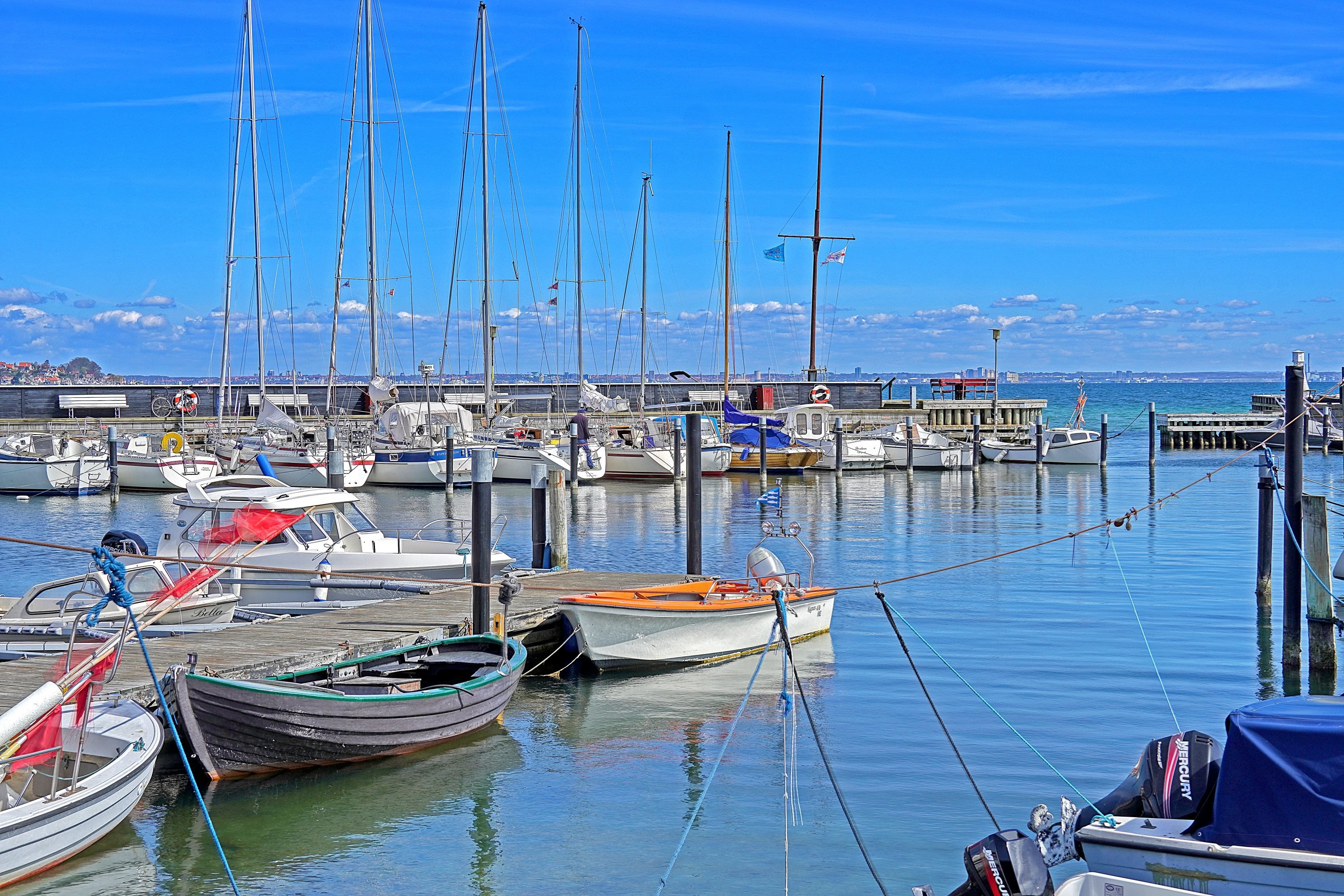 Fremhævet  billede i fuldskærmstilstand. Billede af Strandvejen 157B, 1. th., 3060 Espergærde