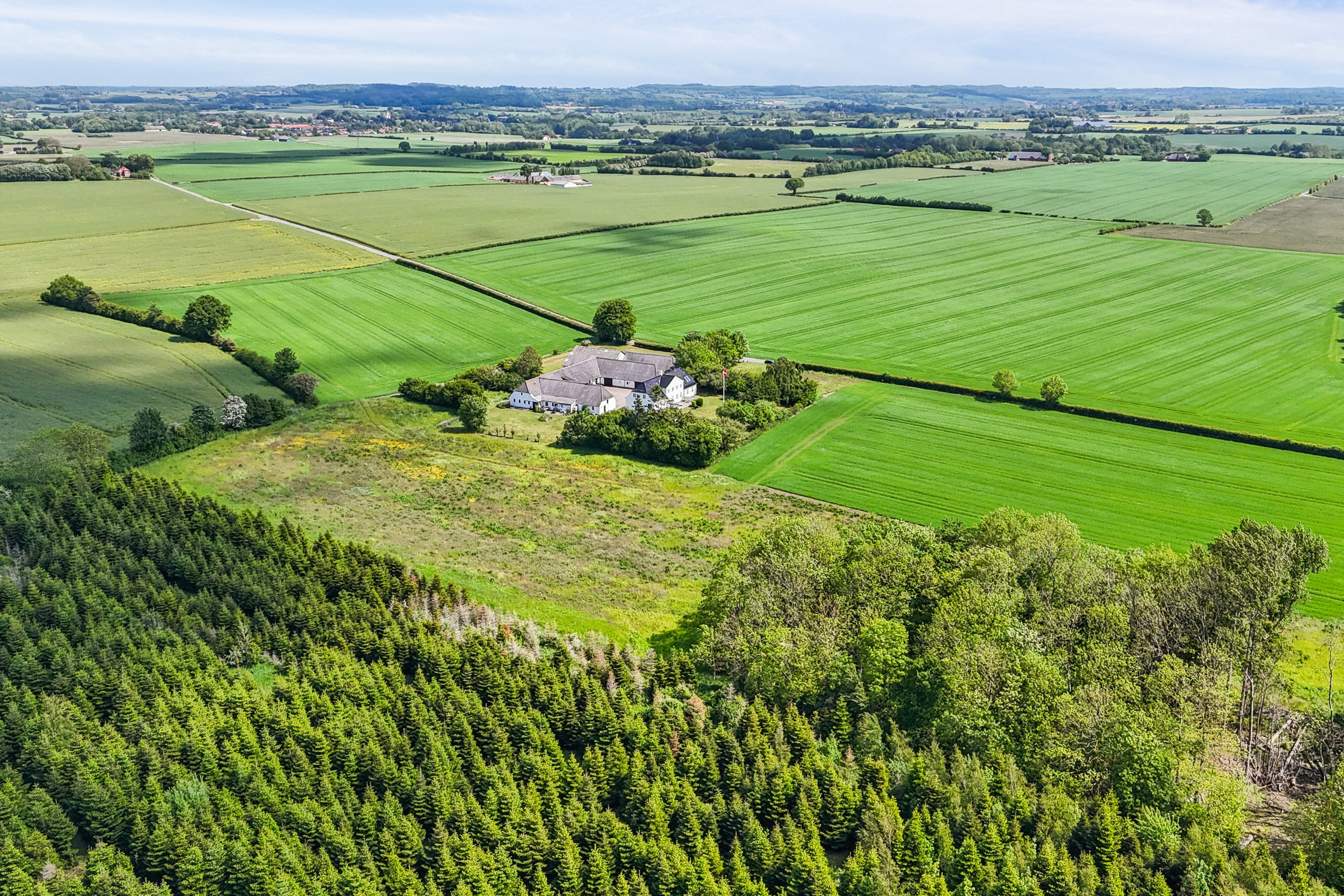 Fremhævet luftfoto billede i fuldskærmstilstand. Billede af Skerningegårdsvej 26, 5762 Vester Skerninge