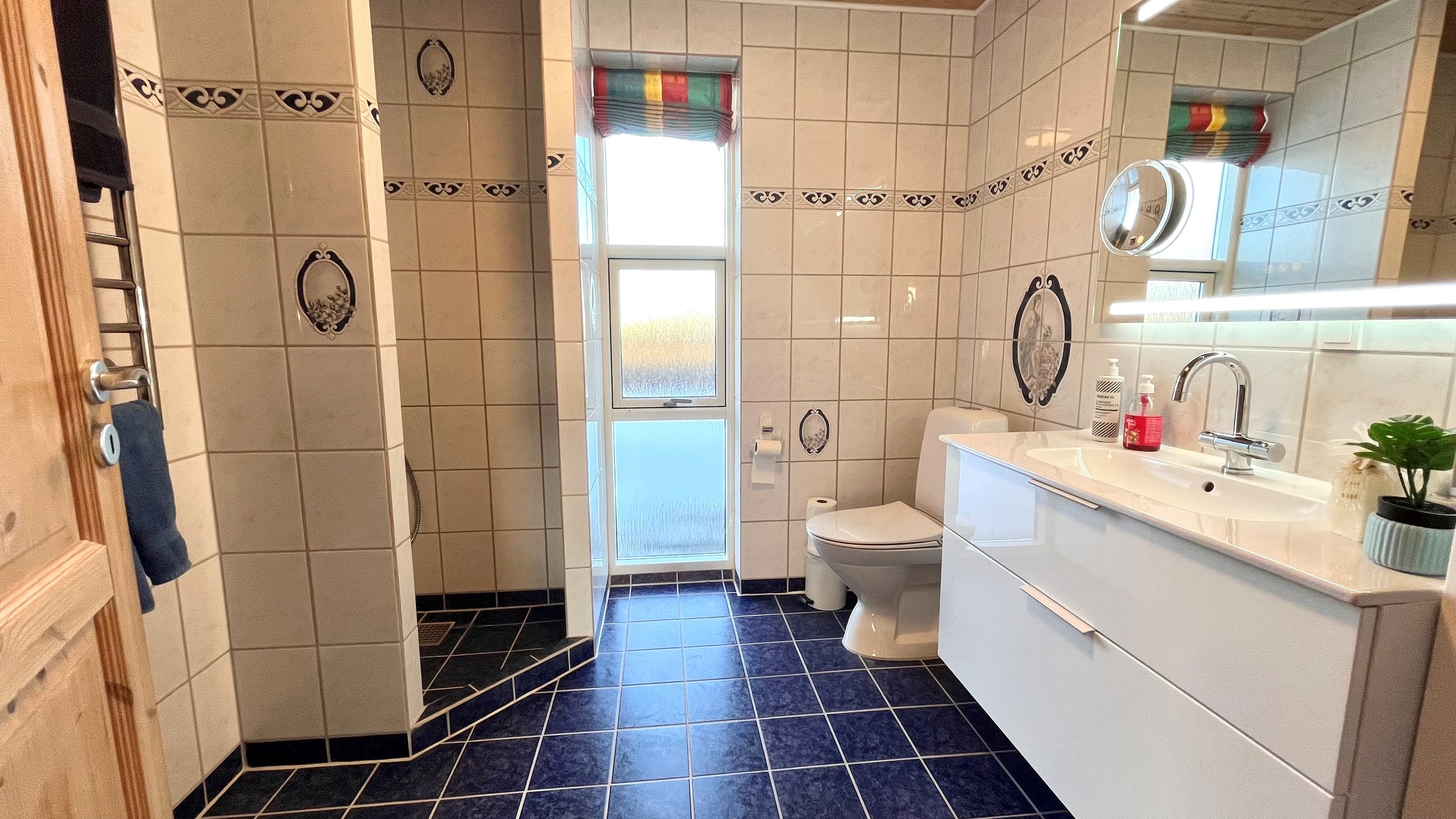 Fremhævet badeværelse billede i fuldskærmstilstand. Billede af Kjærkbak 9, Klitmøller, 7700 Thisted