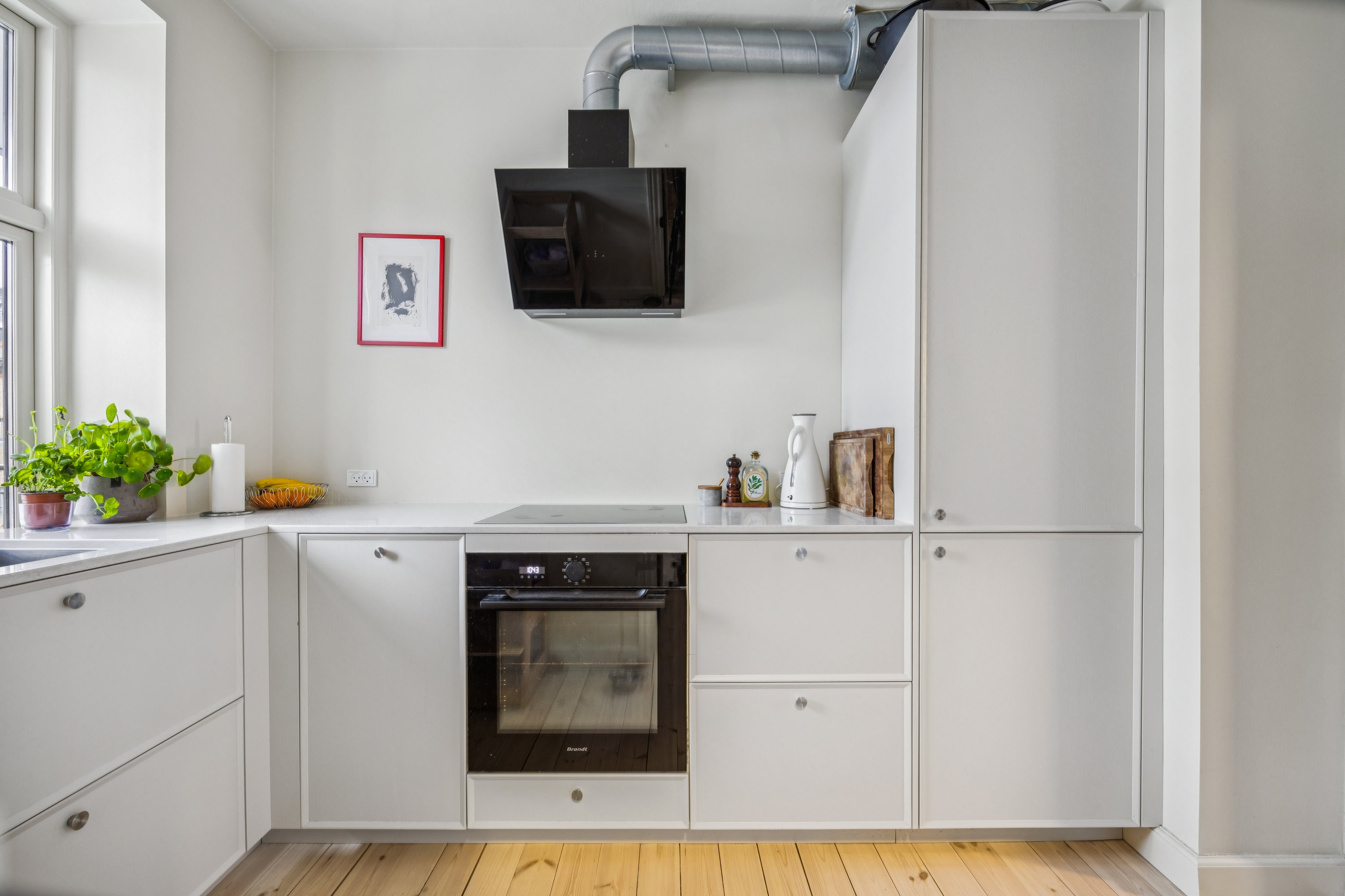 Fremhævet køkken billede i fuldskærmstilstand. Billede af Langelandsvej 51, 2. th., 2000 Frederiksberg