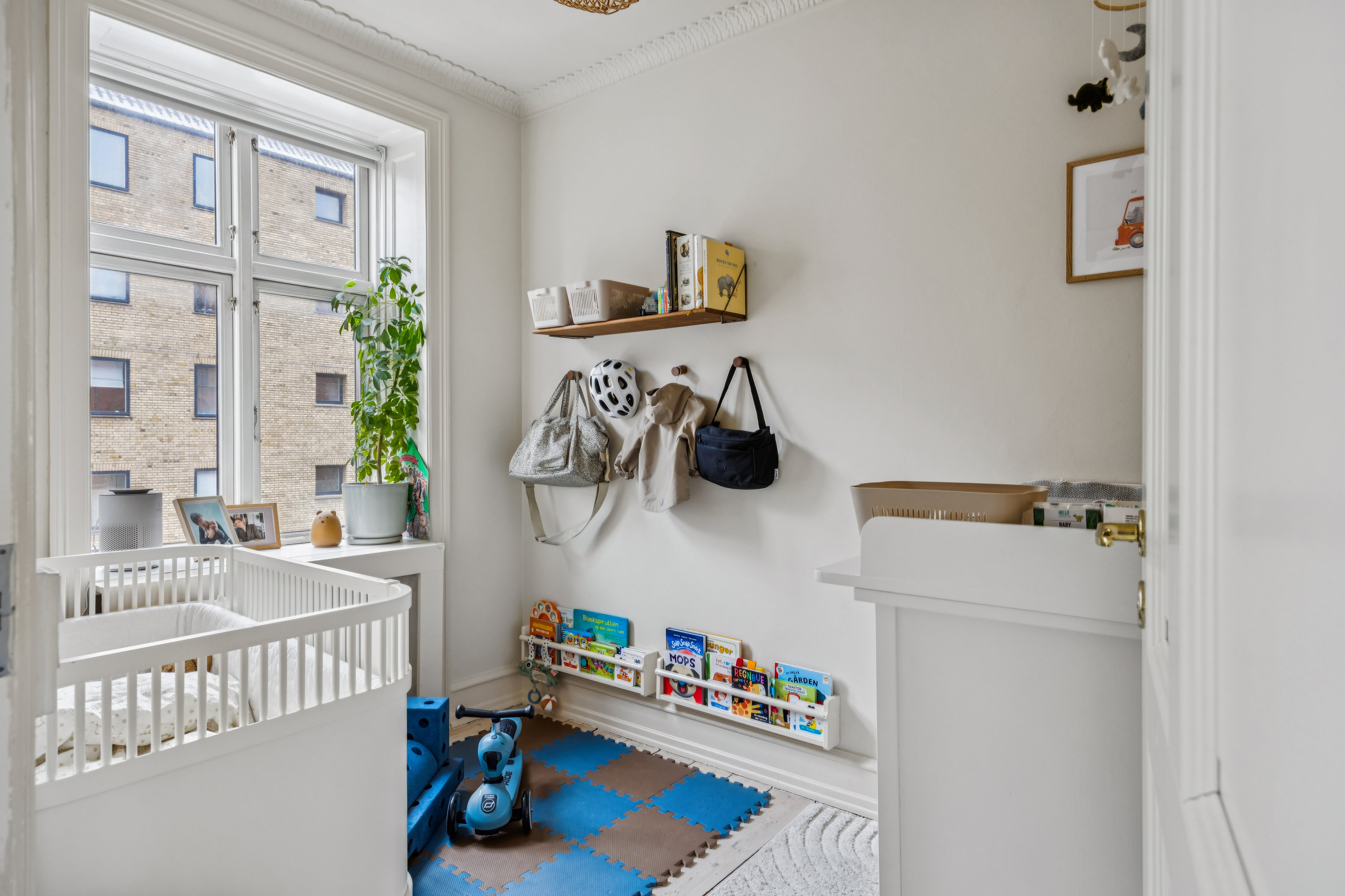 Fremhævet værelse billede i fuldskærmstilstand. Billede af Langelandsvej 51, 2. th., 2000 Frederiksberg