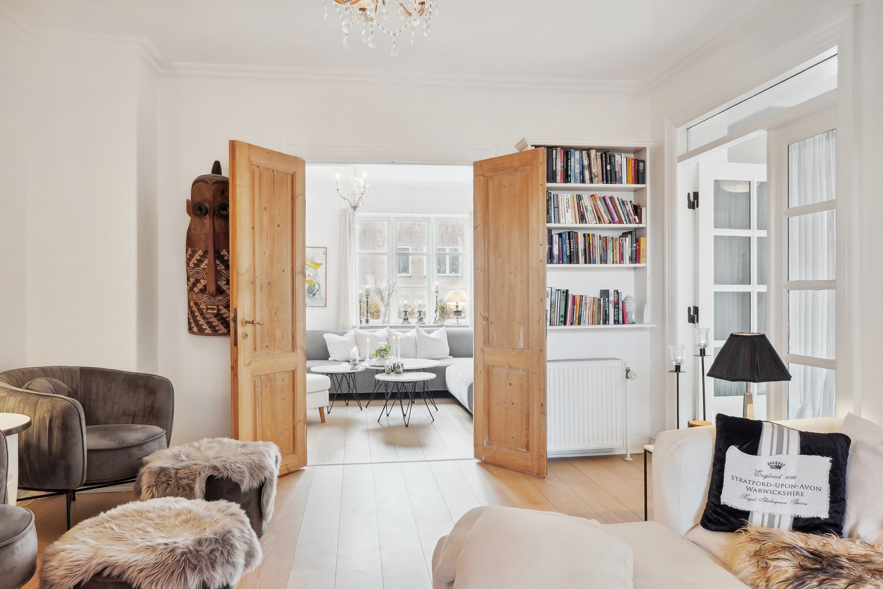 Fremhævet stue billede i fuldskærmstilstand. Billede af Gammel Løkkensvej 8, 9800 Hjørring