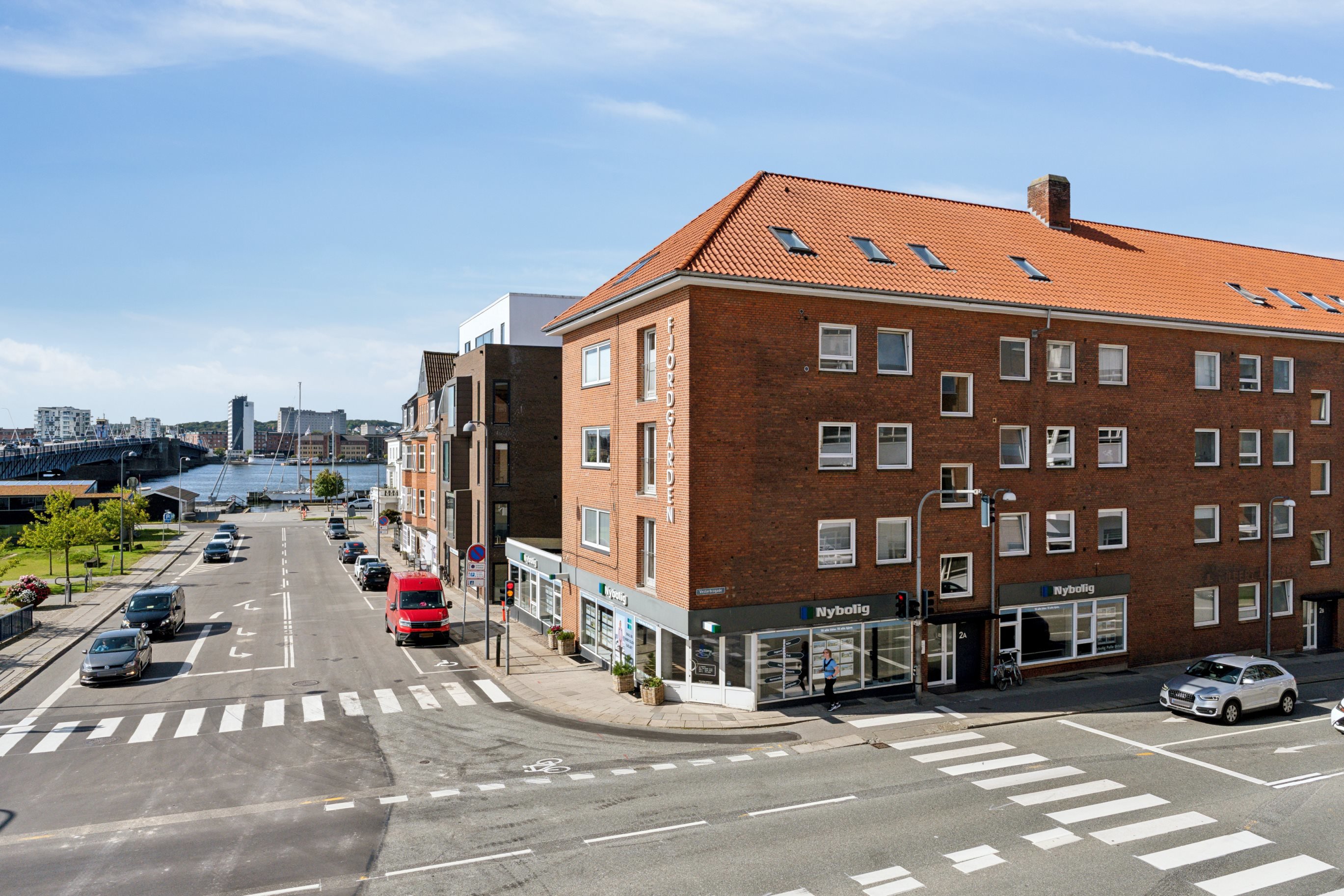 Fremhævet ejendommen billede i fuldskærmstilstand. Billede af Vesterbrogade 2A, 2. th., 9400 Nørresundby