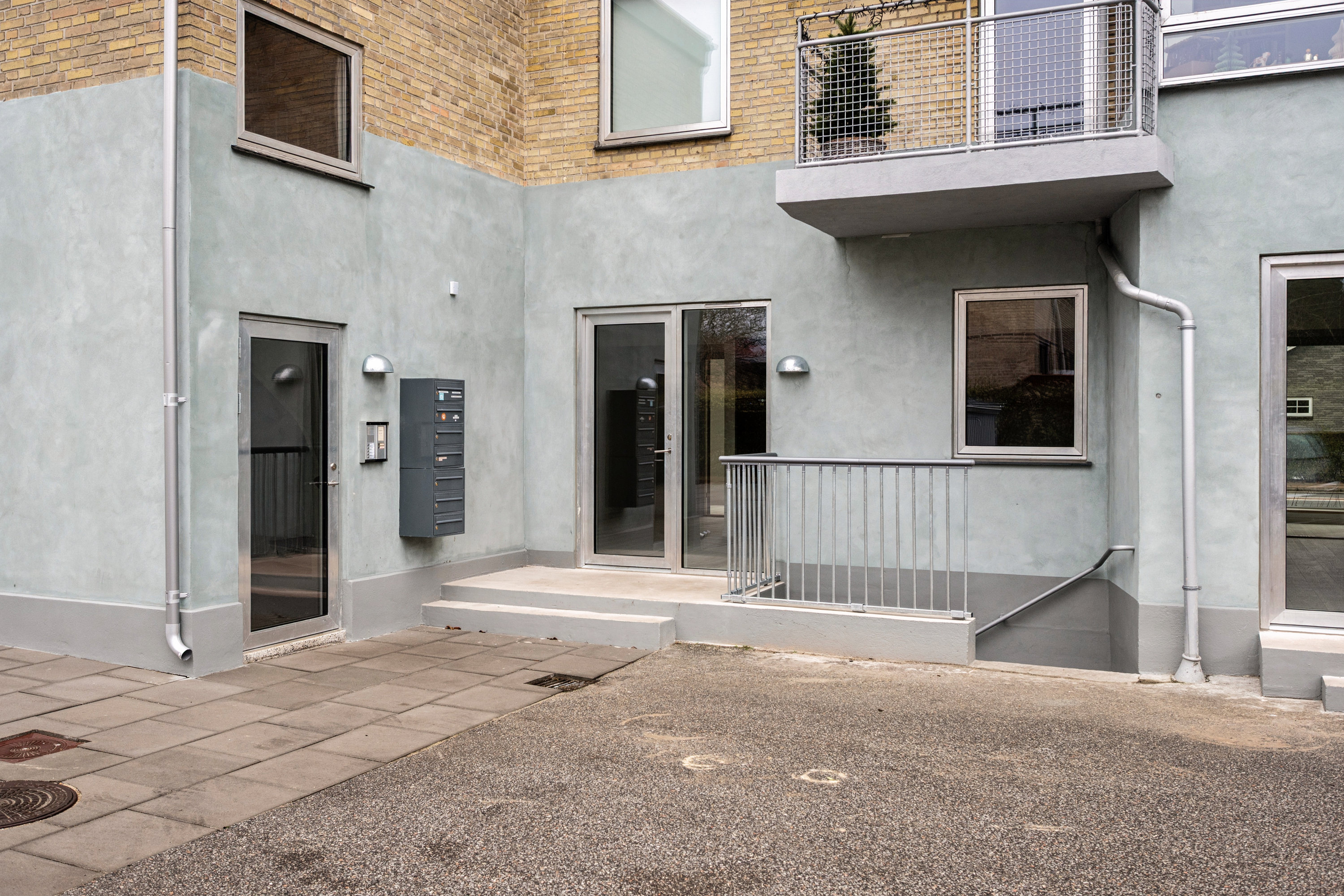 Fremhævet  billede i fuldskærmstilstand. Billede af Emdrupvej 155B, 2400 København NV