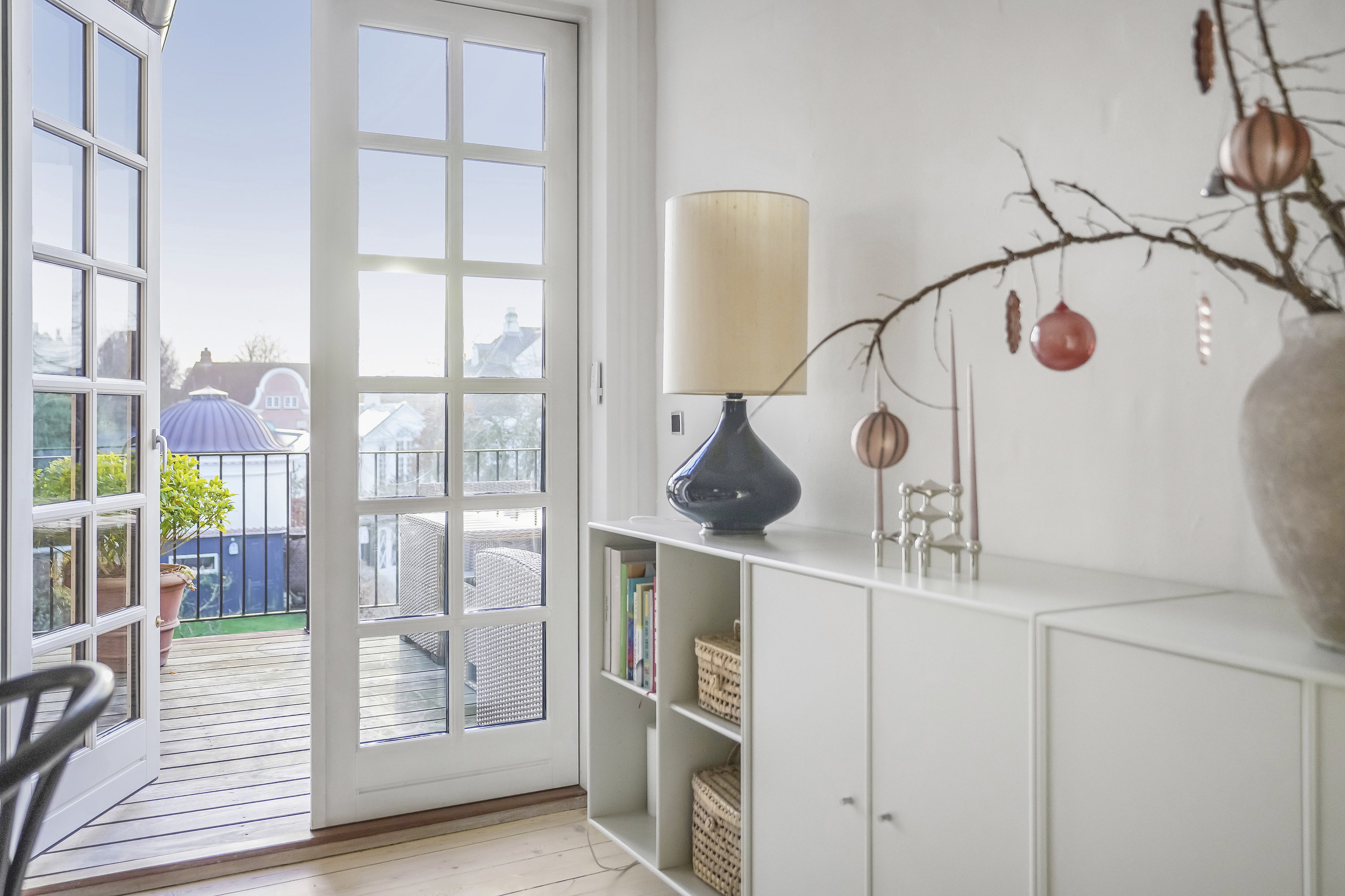 Fremhævet stue billede i fuldskærmstilstand. Billede af Kastanievej 12, 1., 5230 Odense M