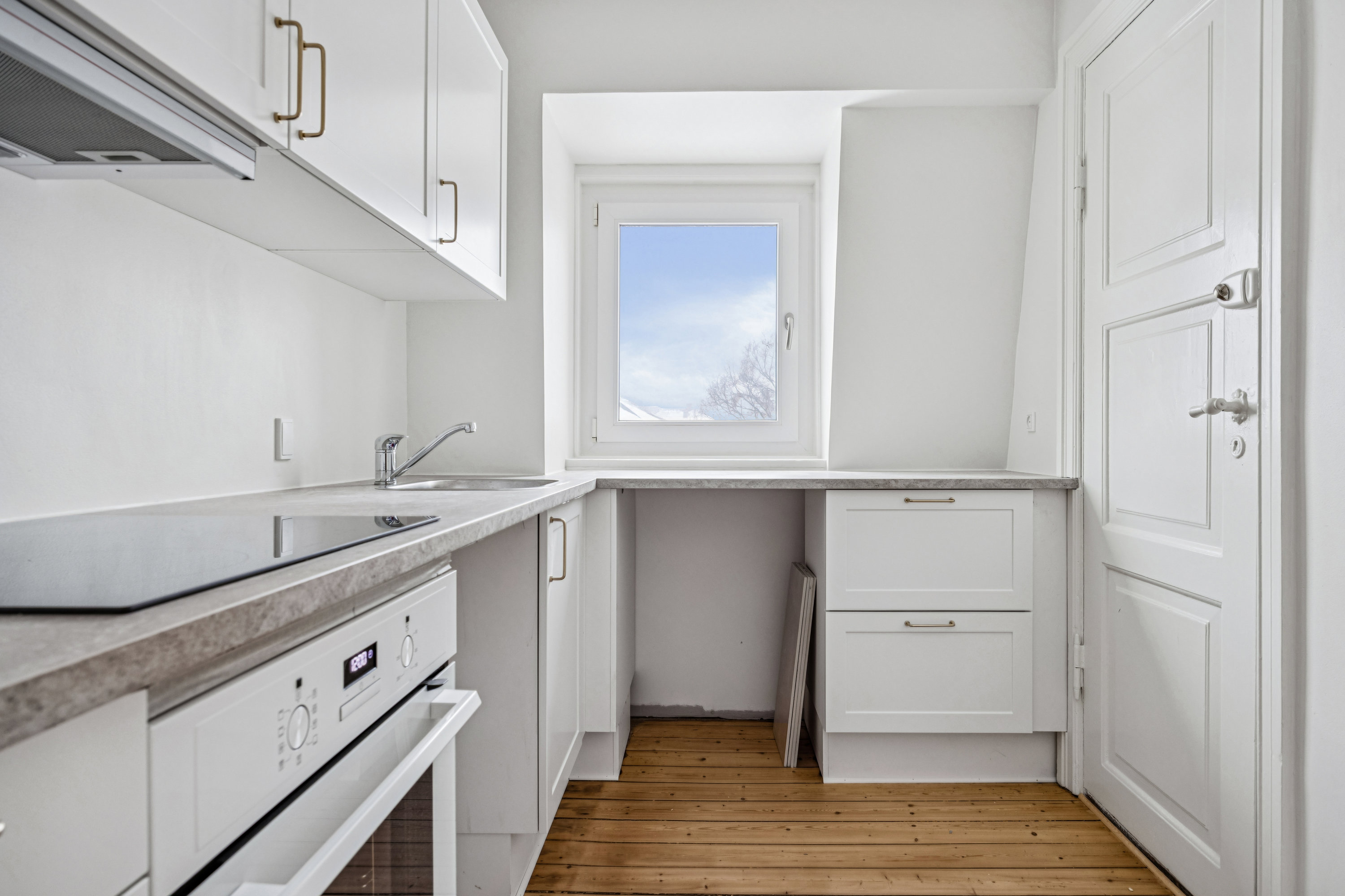 Miniaturebillede 2: køkken. Billede af Østre Alle 42, 2. tv., 9000 Aalborg