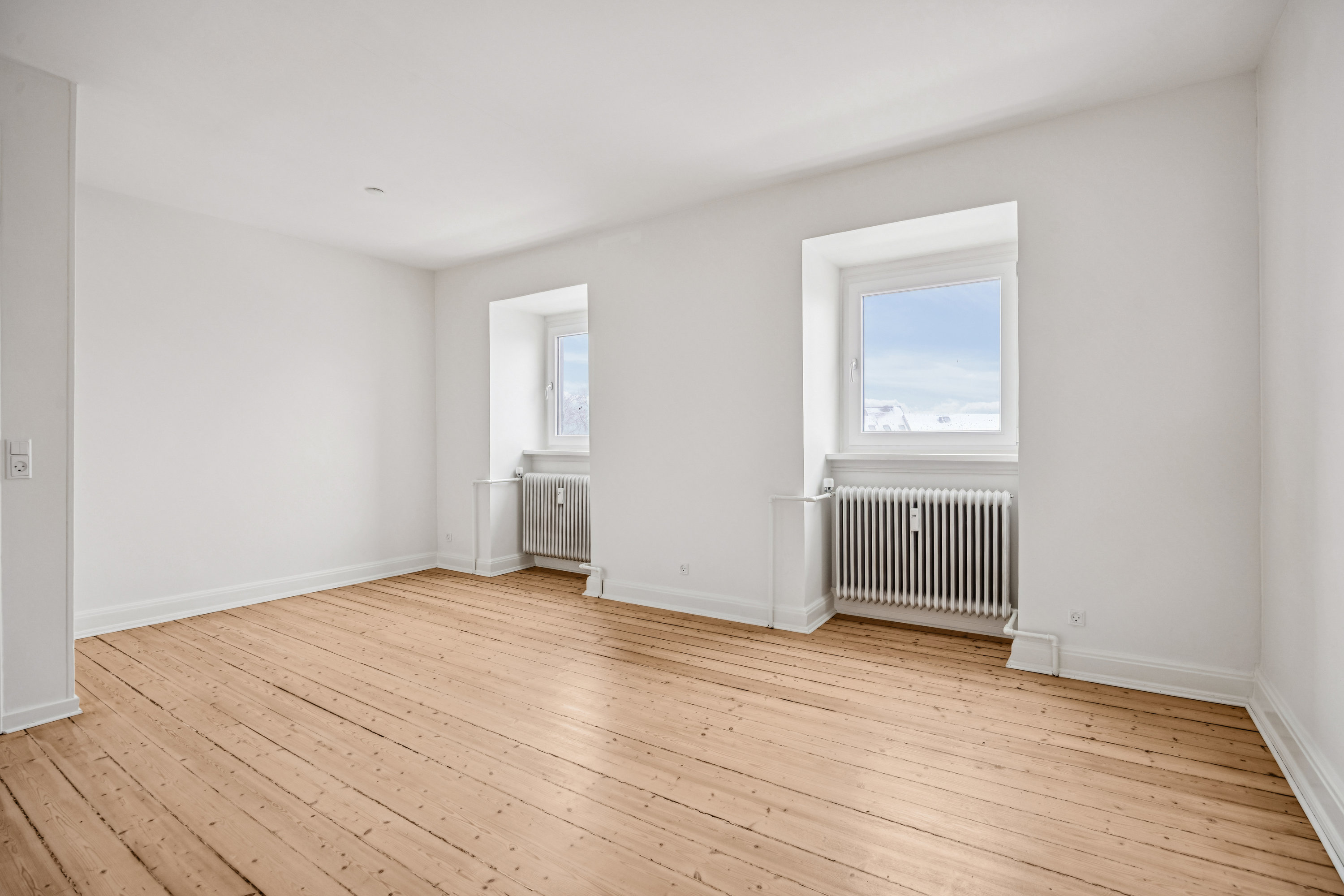 Fremhævet stue billede i fuldskærmstilstand. Billede af Østre Alle 42, 2. tv., 9000 Aalborg