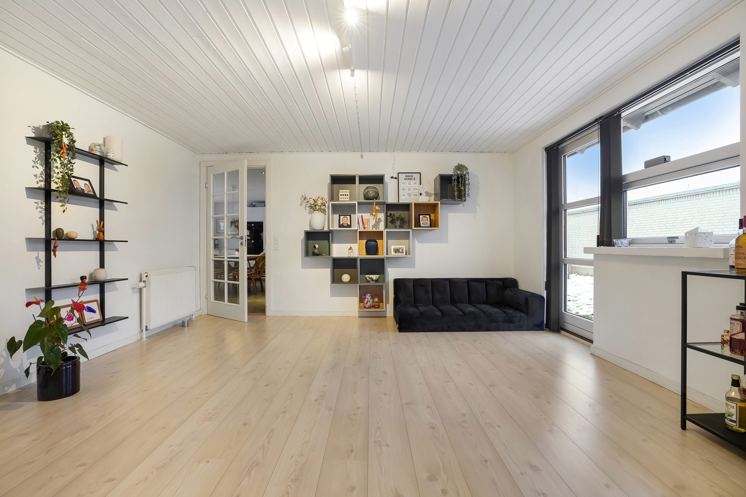 Fremhævet stue billede i fuldskærmstilstand. Billede af Daltoften 113, Agedrup, 5320 Agedrup