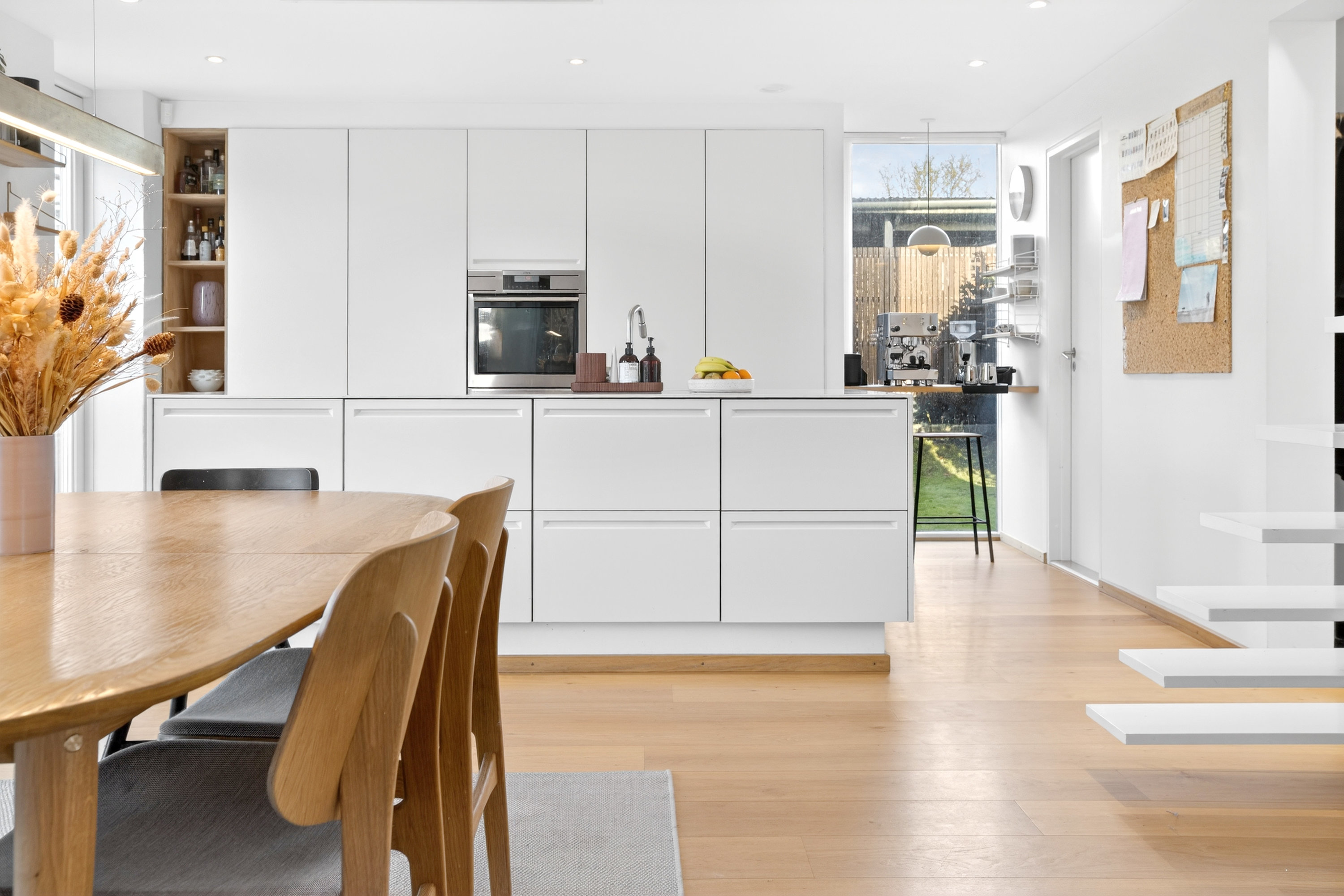 Fremhævet køkken billede i fuldskærmstilstand. Billede af Tranemosevej 64, 2750 Ballerup