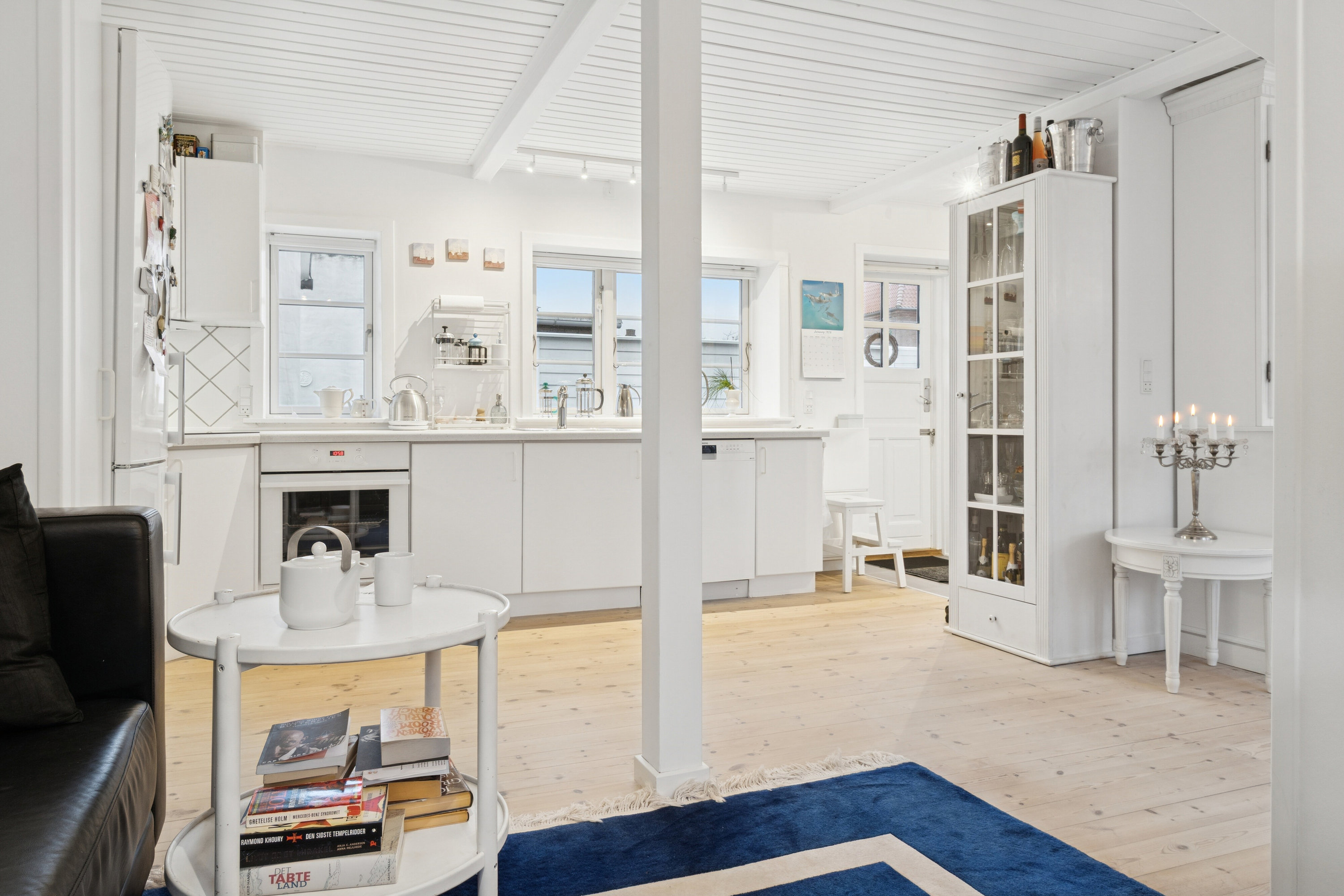 Fremhævet stue billede i fuldskærmstilstand. Billede af Møllegade 32, 3700 Rønne