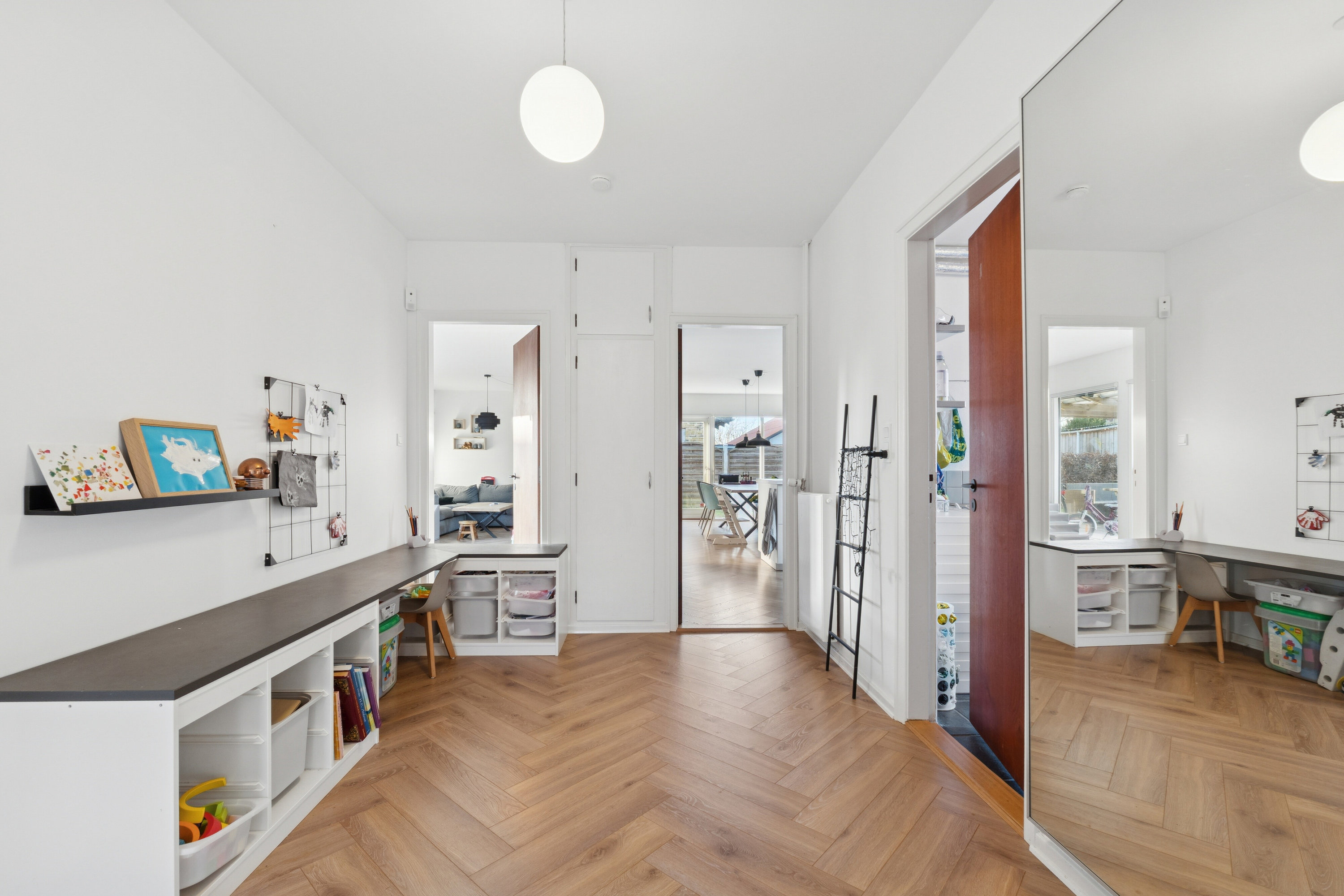 Fremhævet gang billede i fuldskærmstilstand. Billede af Lærkevej 15, Rolfsted, 5863 Ferritslev Fyn