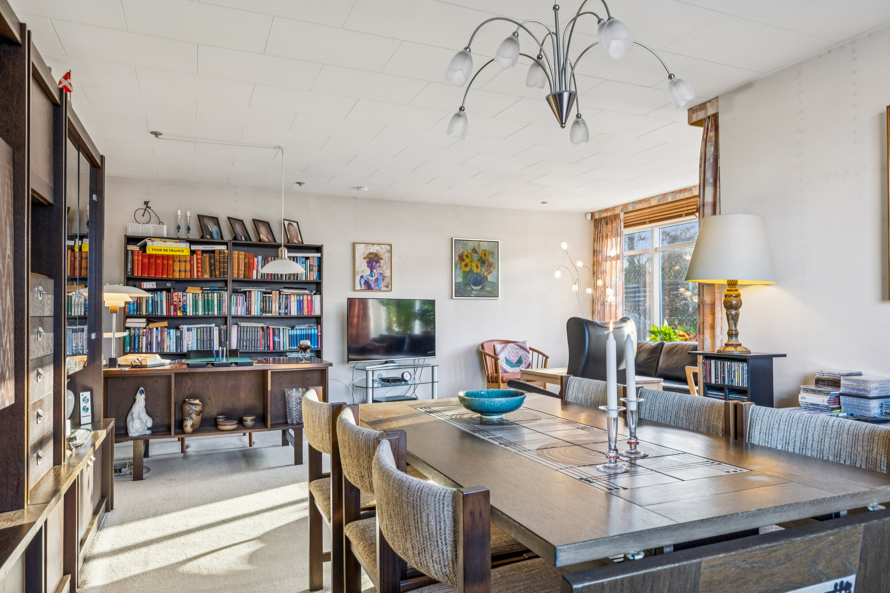 Fremhævet stue billede i fuldskærmstilstand. Billede af Ny Kirkevej 1A, 4450 Jyderup