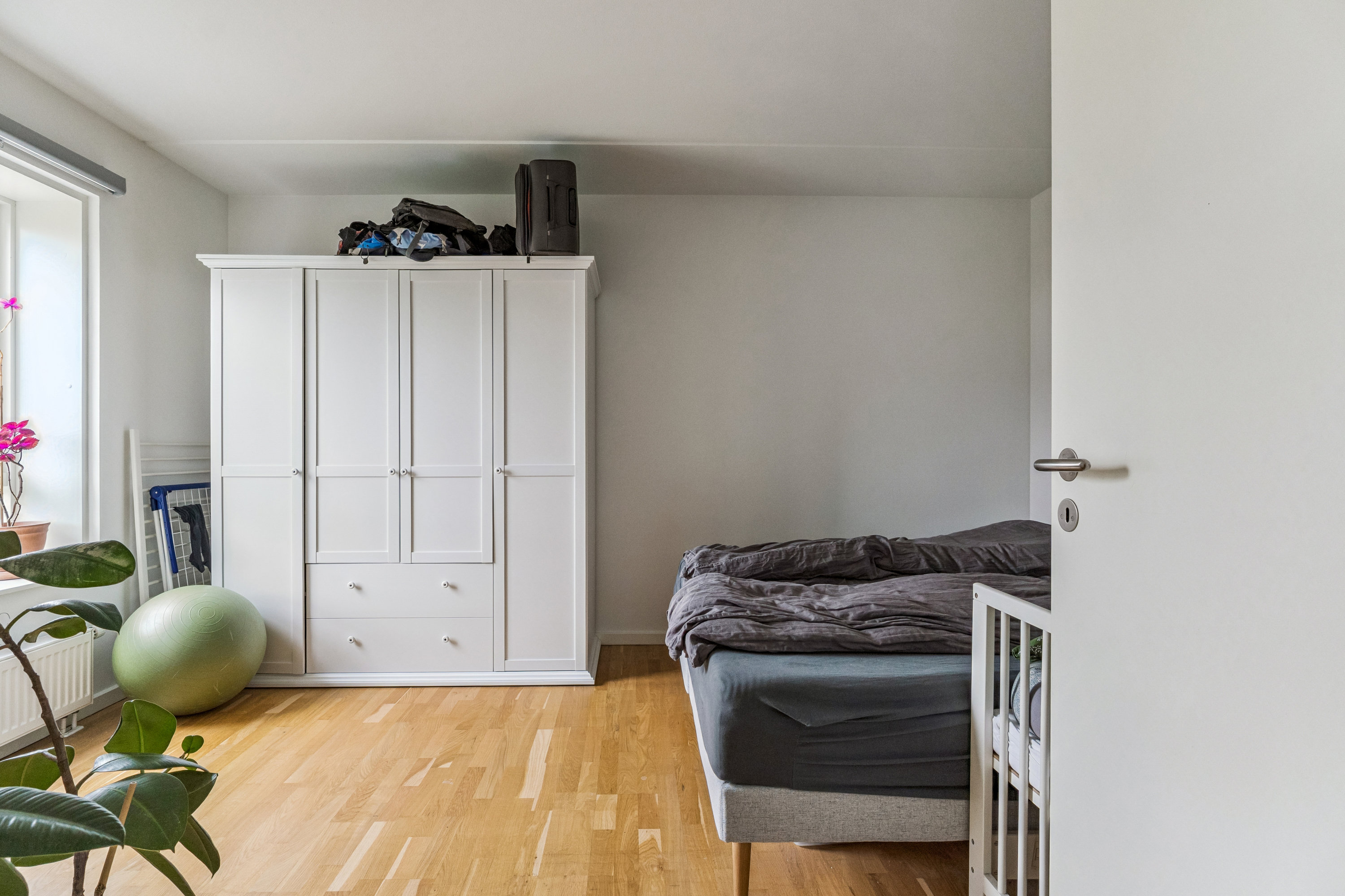 Fremhævet værelse billede i fuldskærmstilstand. Billede af Venøgade 24, 1. mf., 2100 København Ø