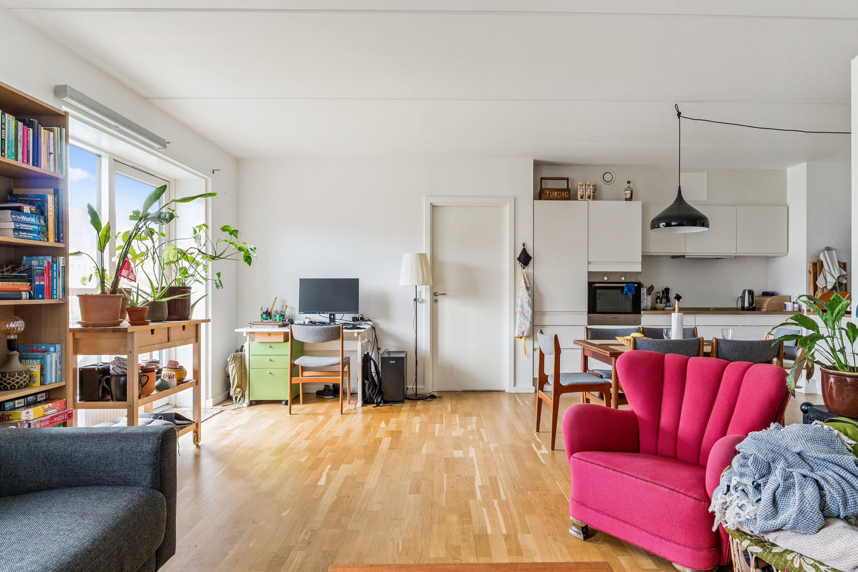 Fremhævet stue billede i fuldskærmstilstand. Billede af Venøgade 24, 1. mf., 2100 København Ø