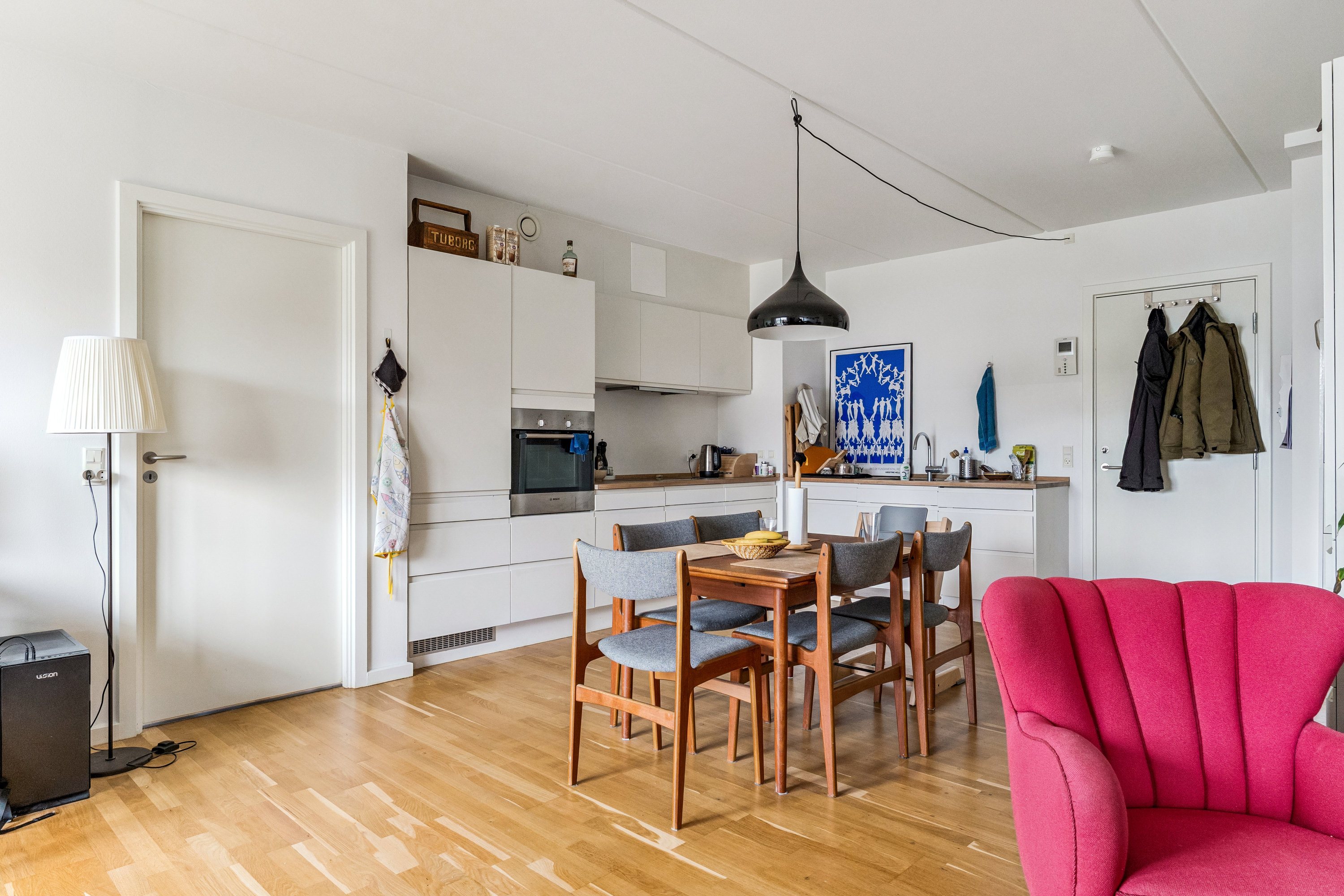 Fremhævet stue billede i fuldskærmstilstand. Billede af Venøgade 24, 1. mf., 2100 København Ø