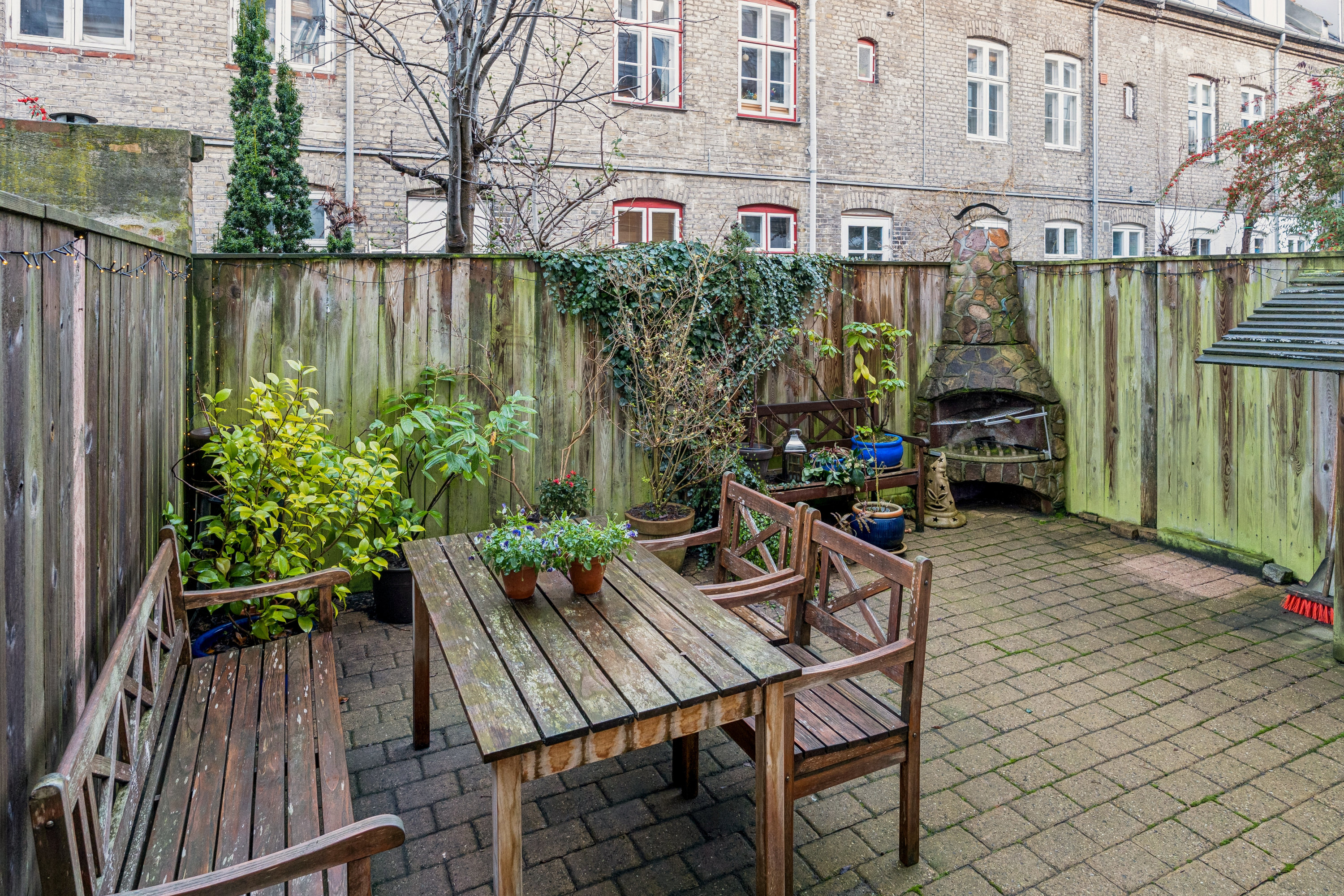 Fremhævet terrasse billede i fuldskærmstilstand. Billede af Webersgade 40, 2100 København Ø