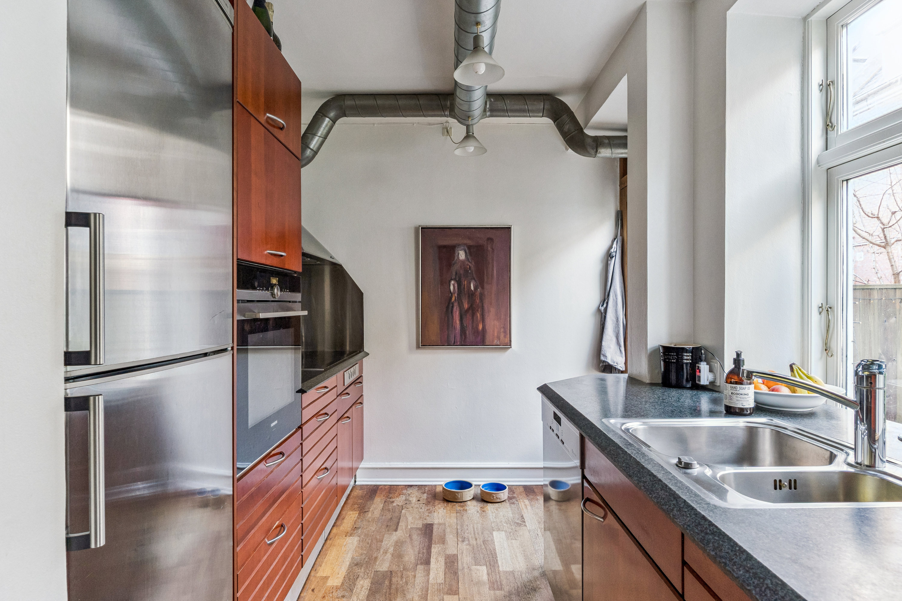 Fremhævet køkken billede i fuldskærmstilstand. Billede af Webersgade 40, 2100 København Ø