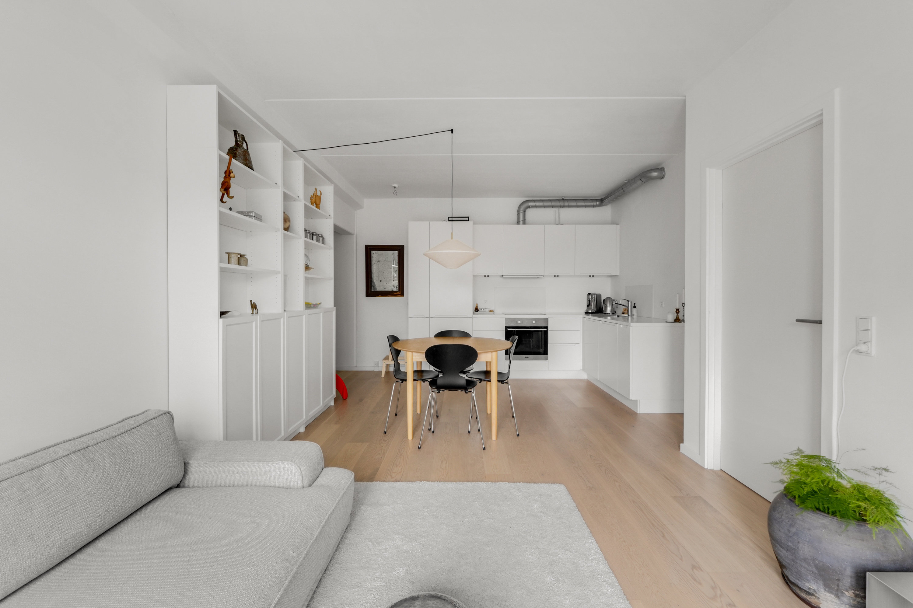 Fremhævet andet billede i fuldskærmstilstand. Billede af Robert Jacobsens Vej 5A, 1. mf., 2300 København S