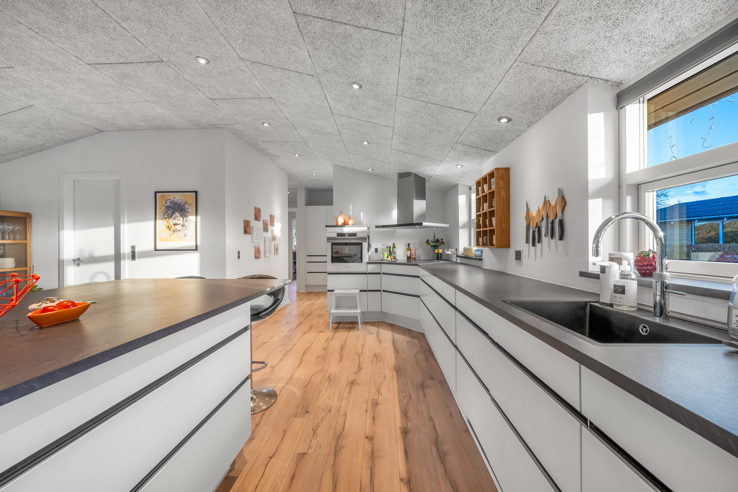 Fremhævet køkken billede i fuldskærmstilstand. Billede af Korsvej 10, 6880 Tarm