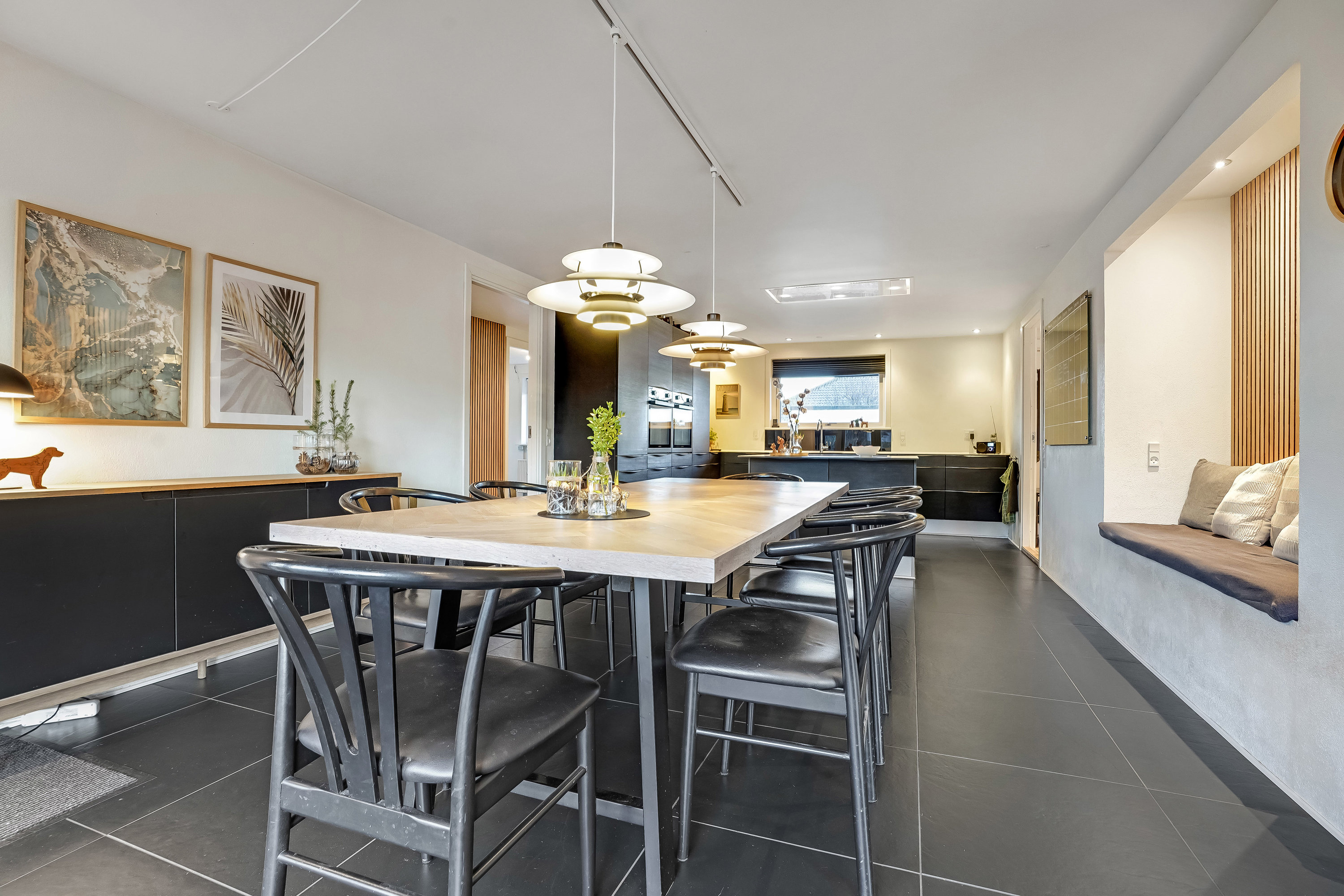 Fremhævet stue billede i fuldskærmstilstand. Billede af Enevej 15, 7200 Grindsted