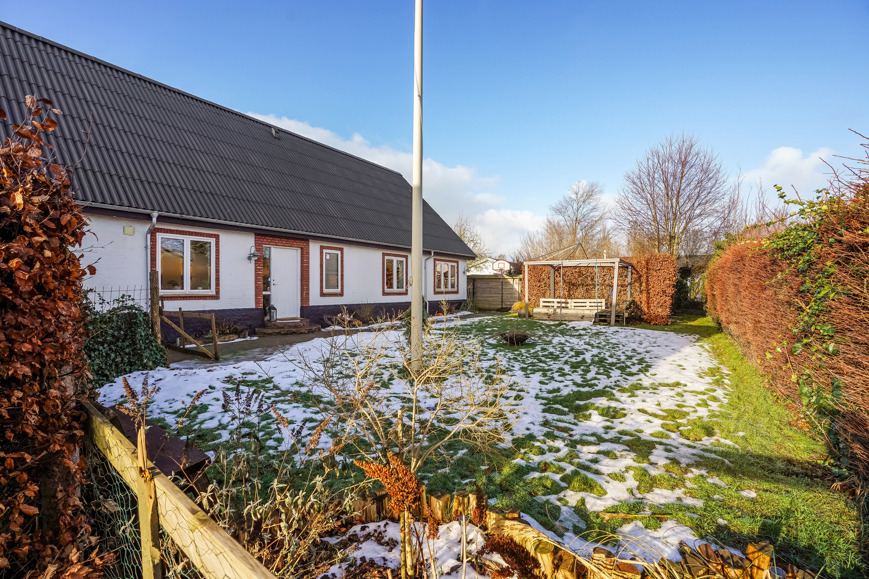 Fremhævet have billede i fuldskærmstilstand. Billede af Mølvangvej 50, 7300 Jelling