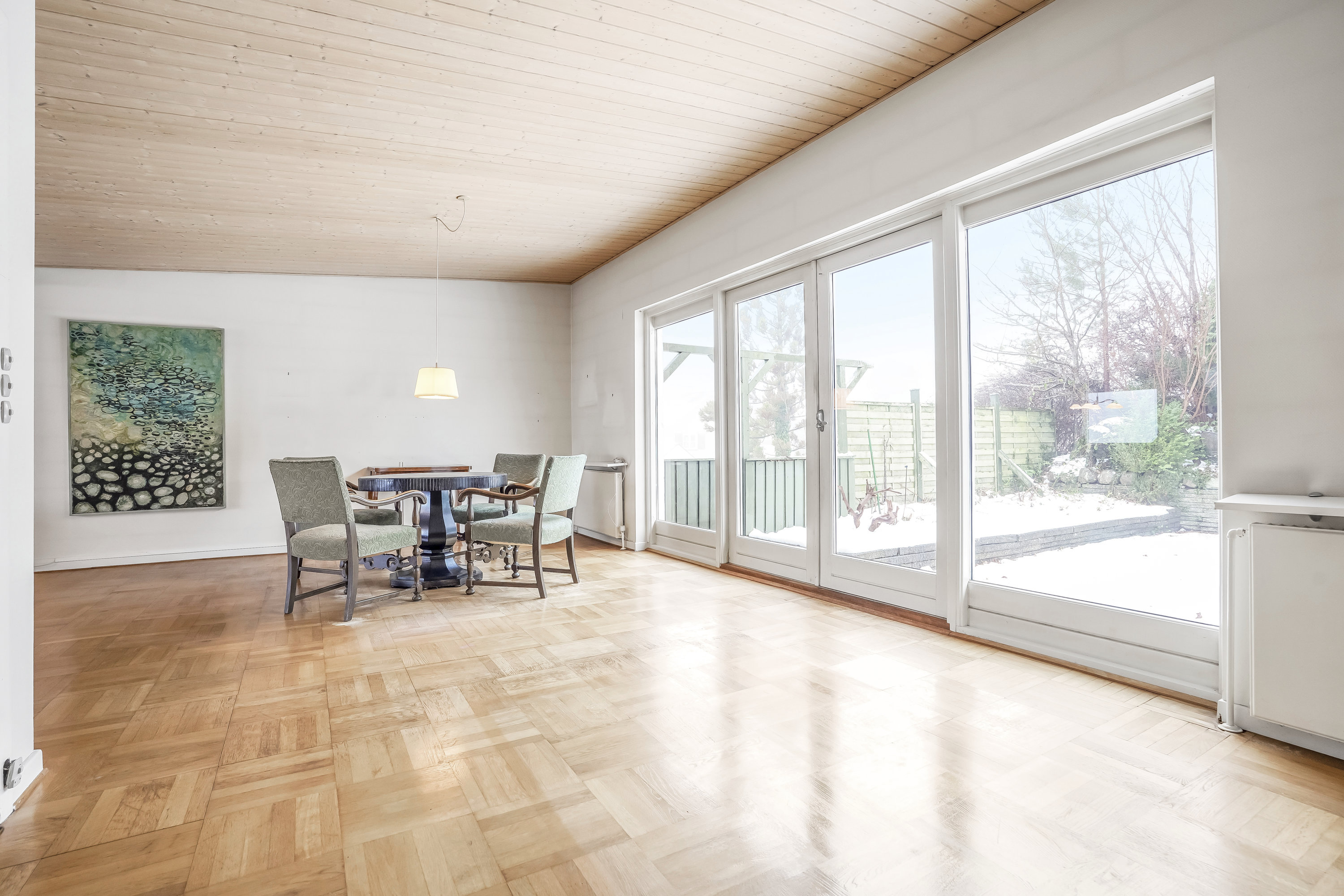 Fremhævet stue billede i fuldskærmstilstand. Billede af Bakkevænget 2, Tommerup St, 5690 Tommerup