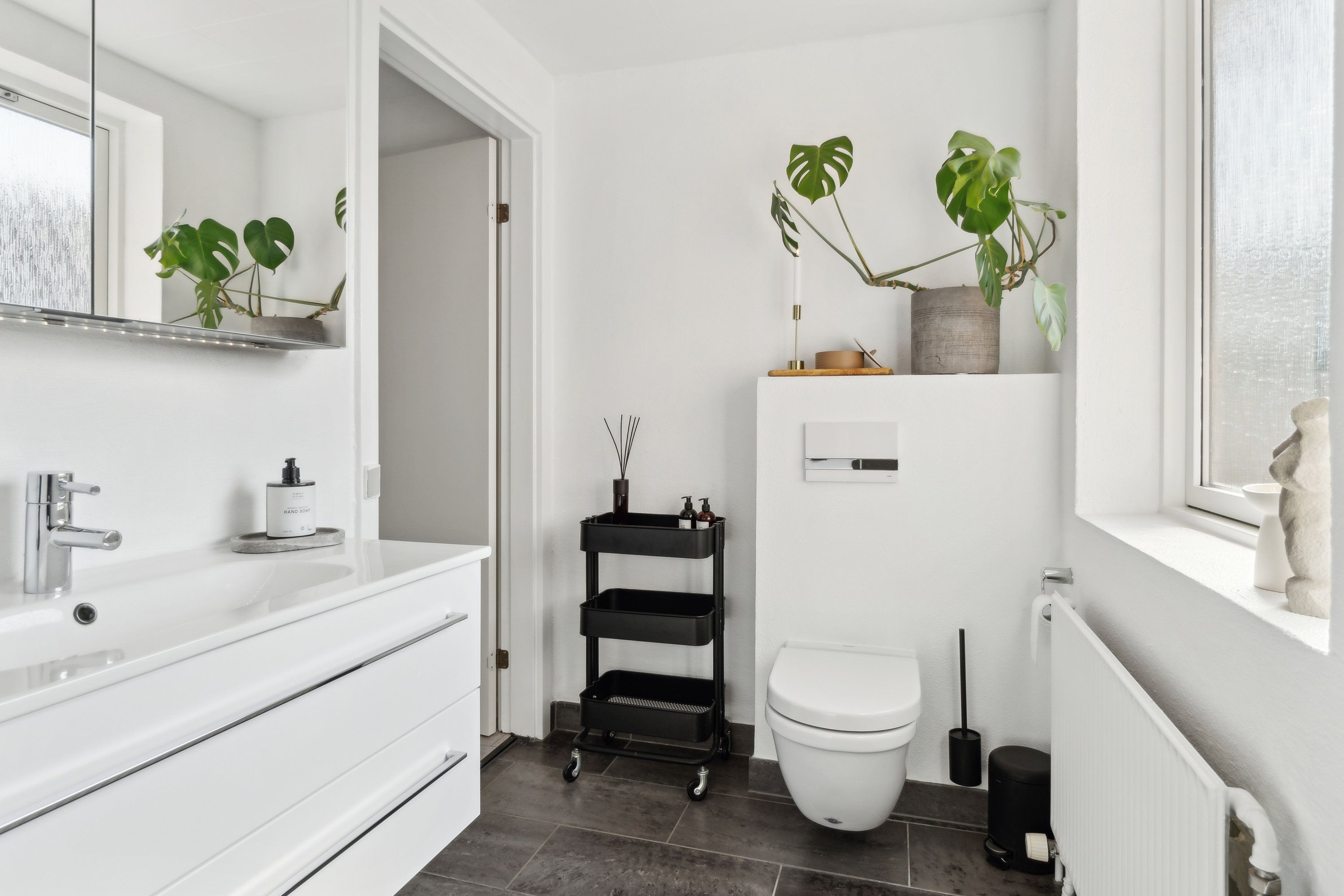 Fremhævet  billede i fuldskærmstilstand. Billede af Gugvej 158A, Gug, 9210 Aalborg SØ