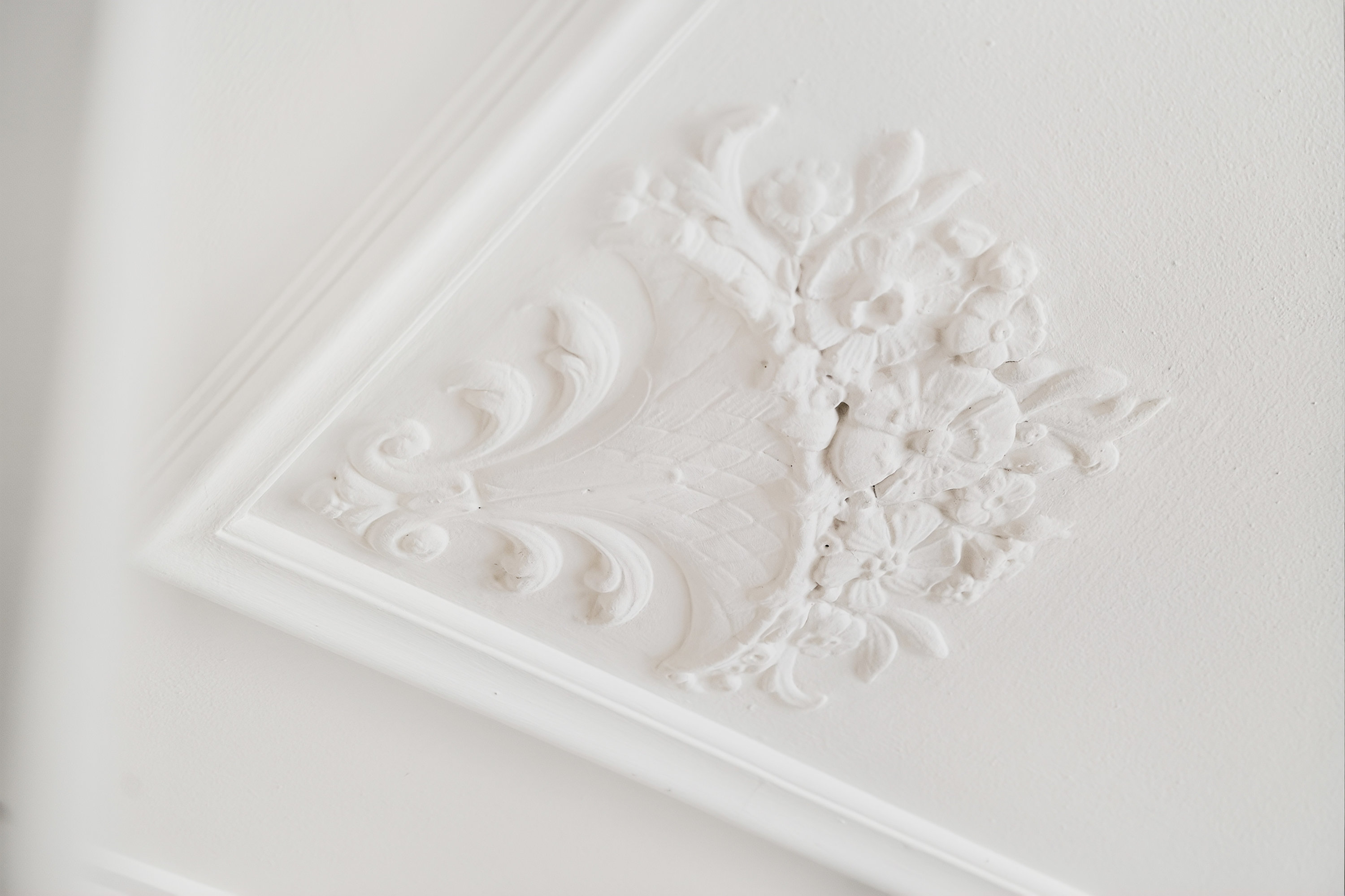 Fremhævet stuk  billede i fuldskærmstilstand. Billede af Højdevej 12, 2750 Ballerup