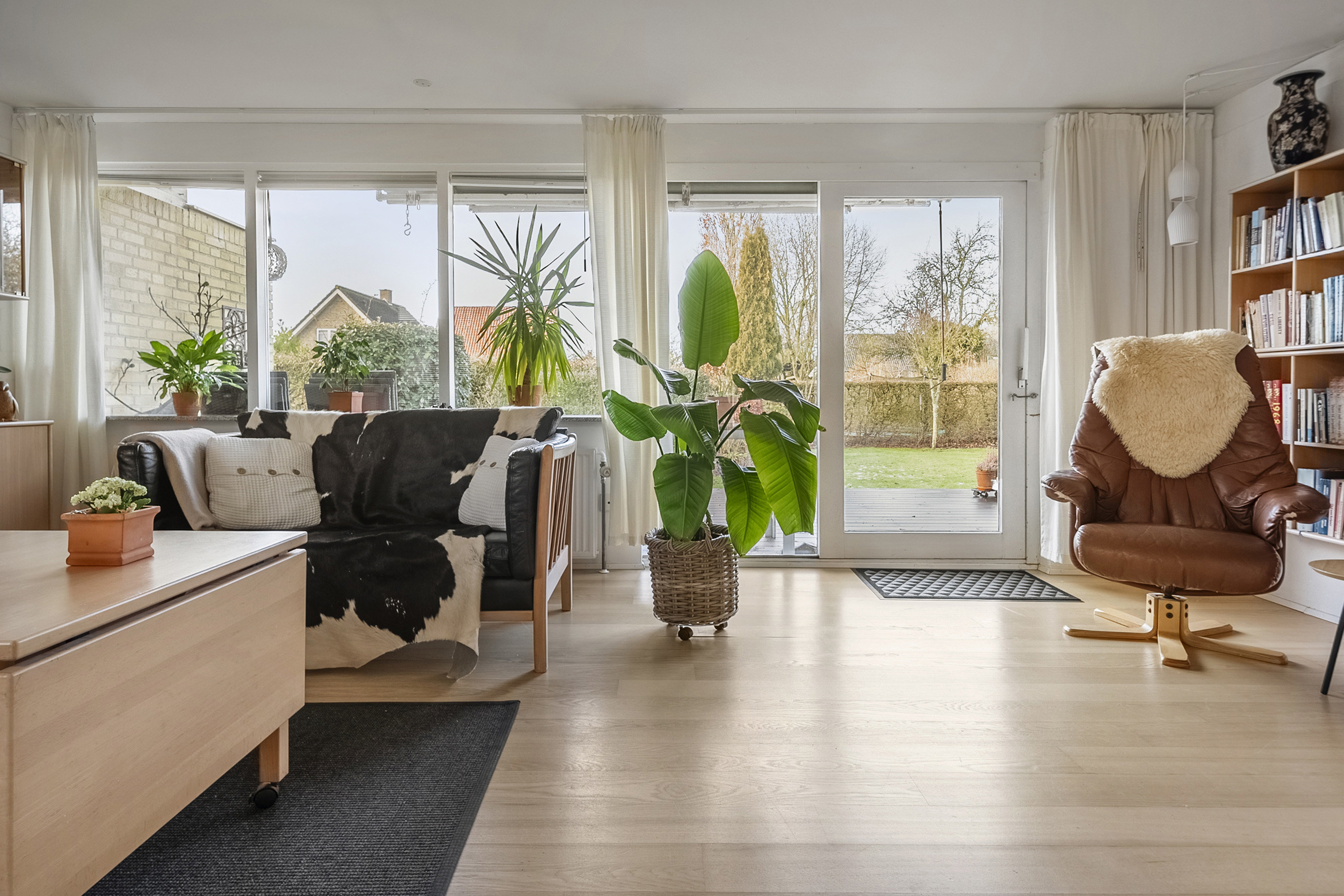 Fremhævet stue billede i fuldskærmstilstand. Billede af Laurvigsgade 3, Christiansbjerg, 8200 Aarhus N