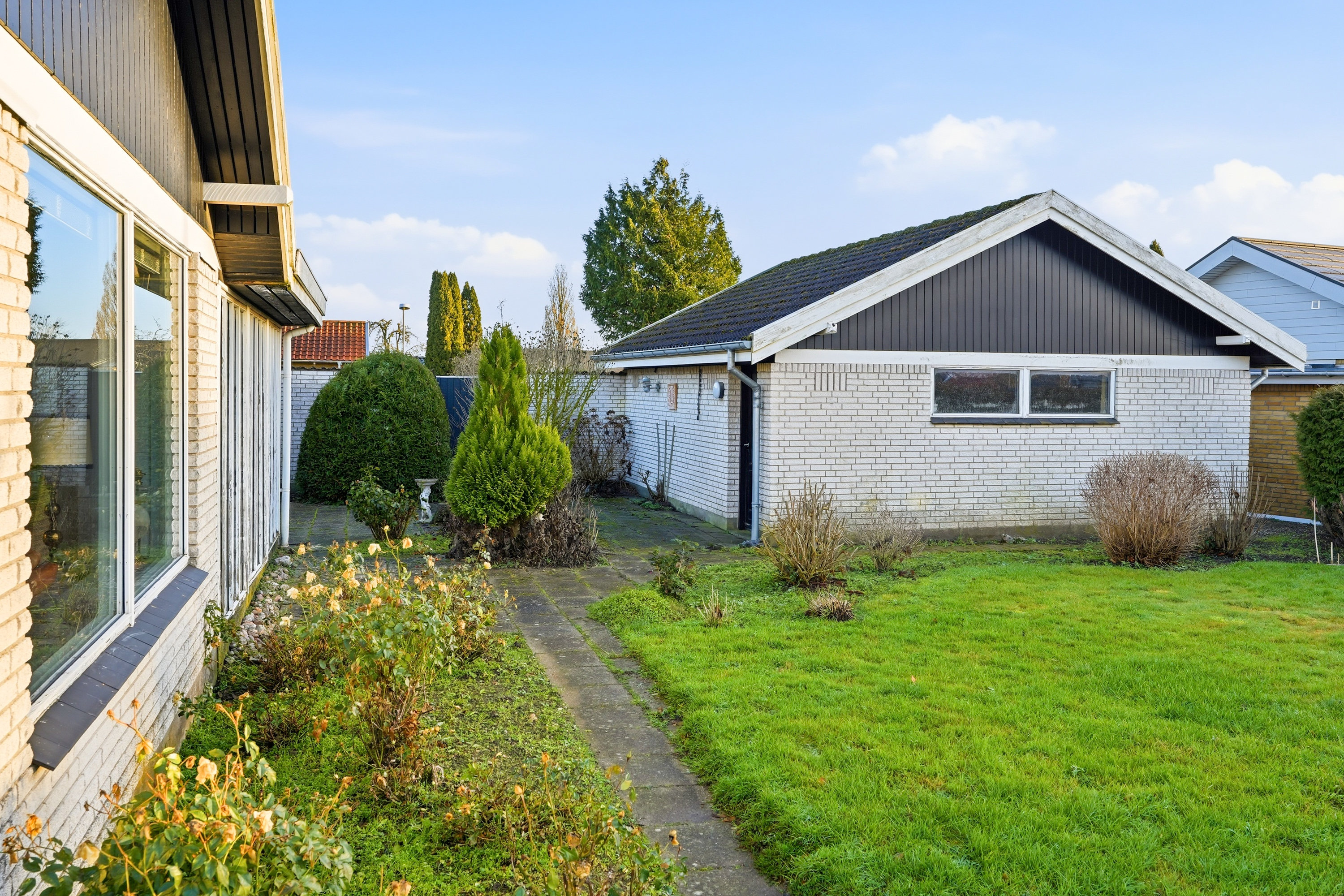 Fremhævet have billede i fuldskærmstilstand. Billede af Rugvangen 1, Otterup, 5450 Otterup