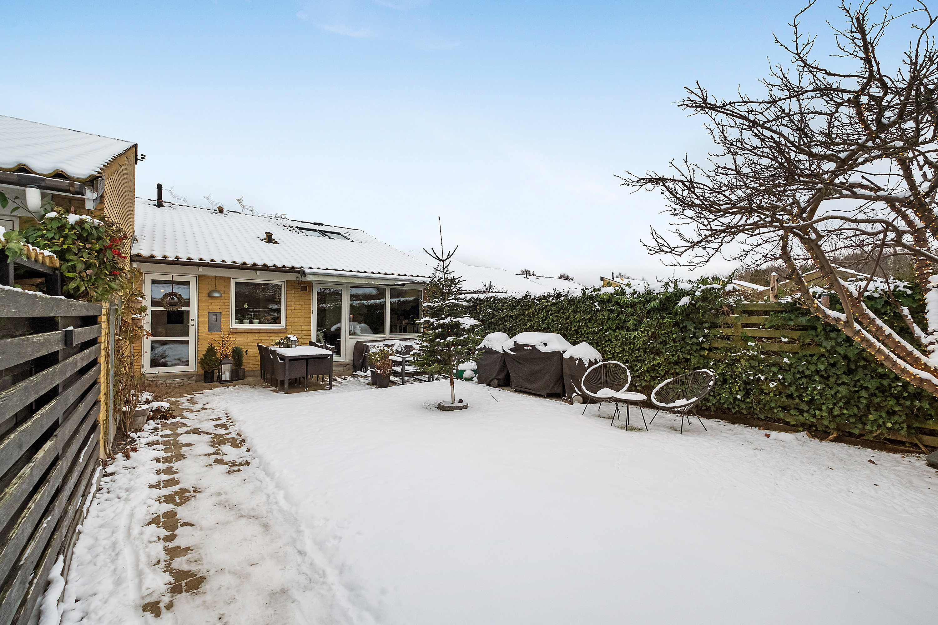 Fremhævet ejendommen billede i fuldskærmstilstand. Billede af Christianshusvej 117, 2970 Hørsholm