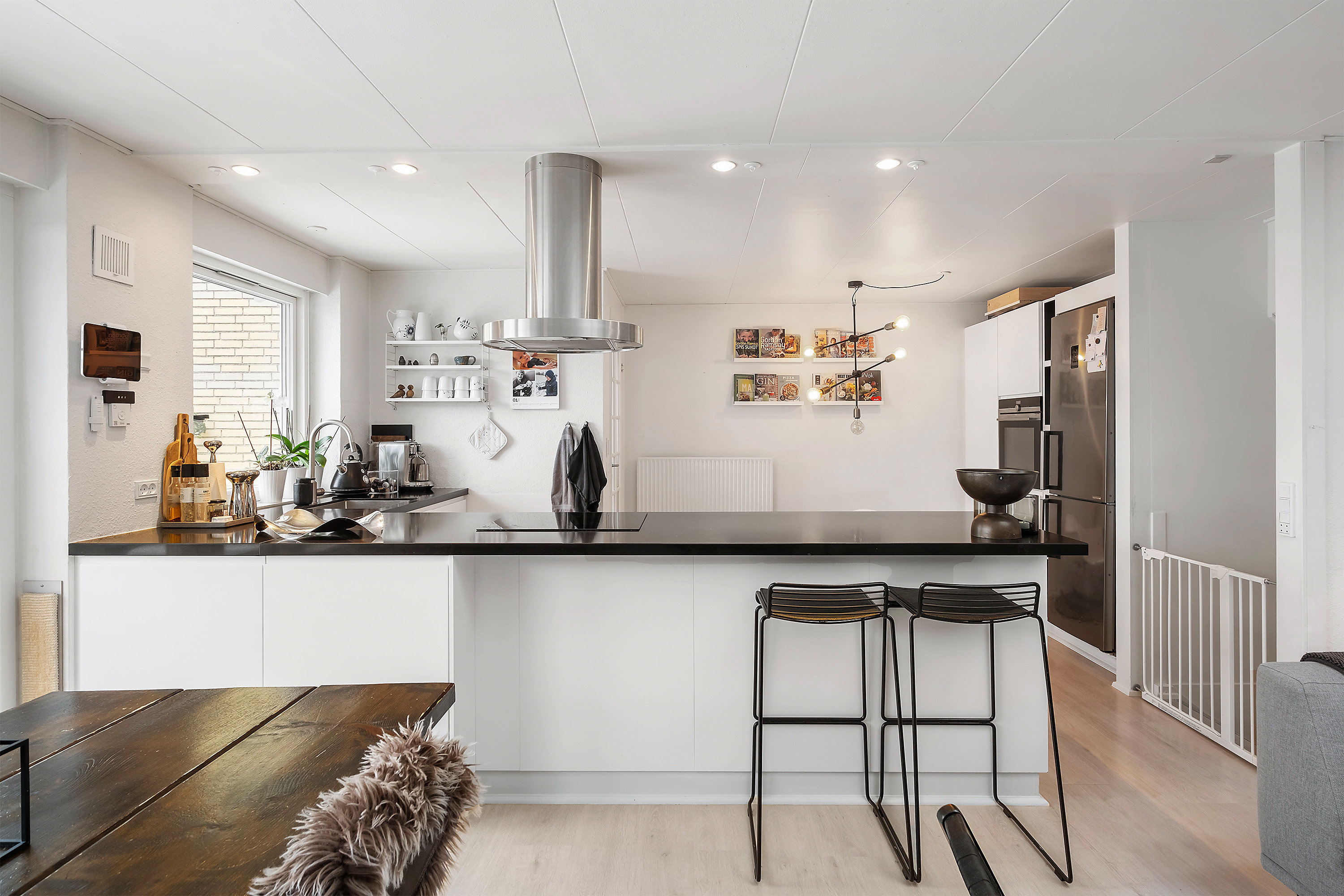 Fremhævet køkken billede i fuldskærmstilstand. Billede af Christianshusvej 117, 2970 Hørsholm