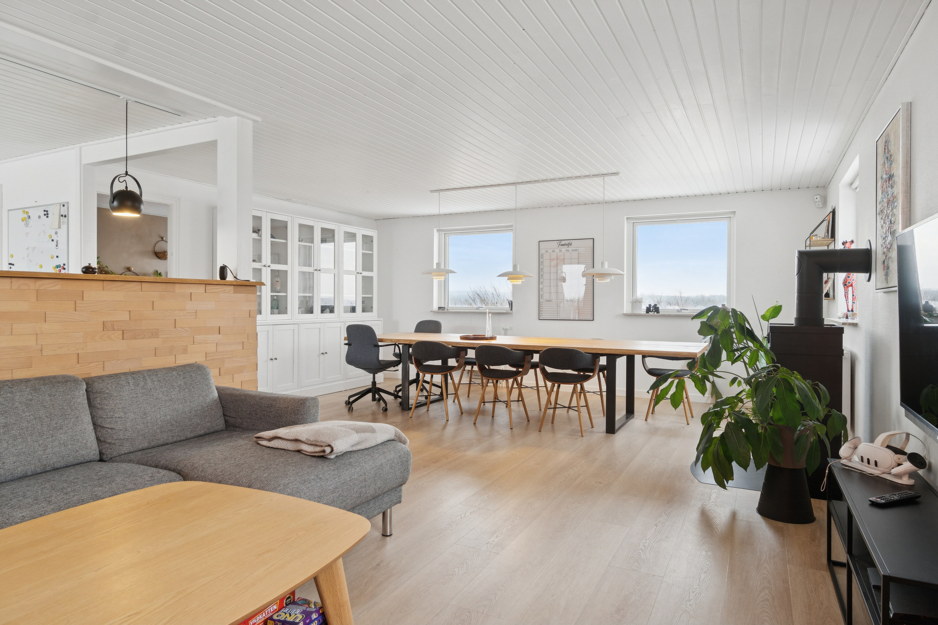 Fremhævet stue billede i fuldskærmstilstand. Billede af Kildeagervej 1, Skuderløse, 4690 Haslev