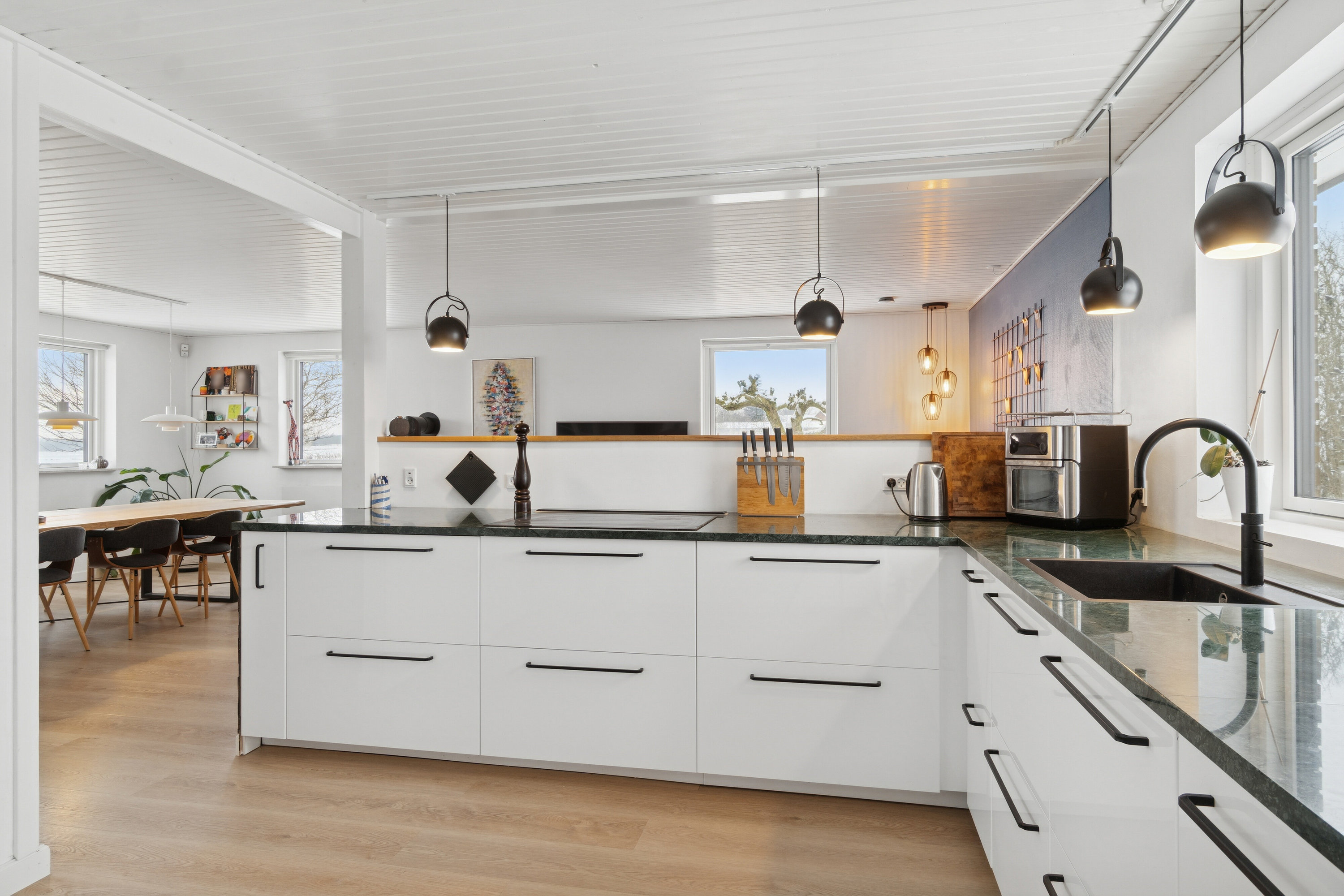 Miniaturebillede 2: køkken. Billede af Kildeagervej 1, Skuderløse, 4690 Haslev