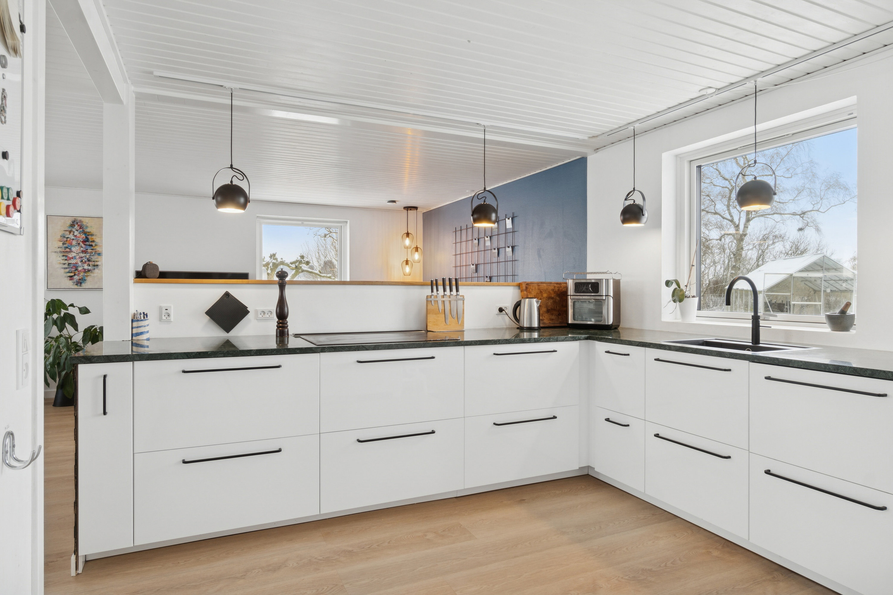 Fremhævet køkken billede i fuldskærmstilstand. Billede af Kildeagervej 1, Skuderløse, 4690 Haslev