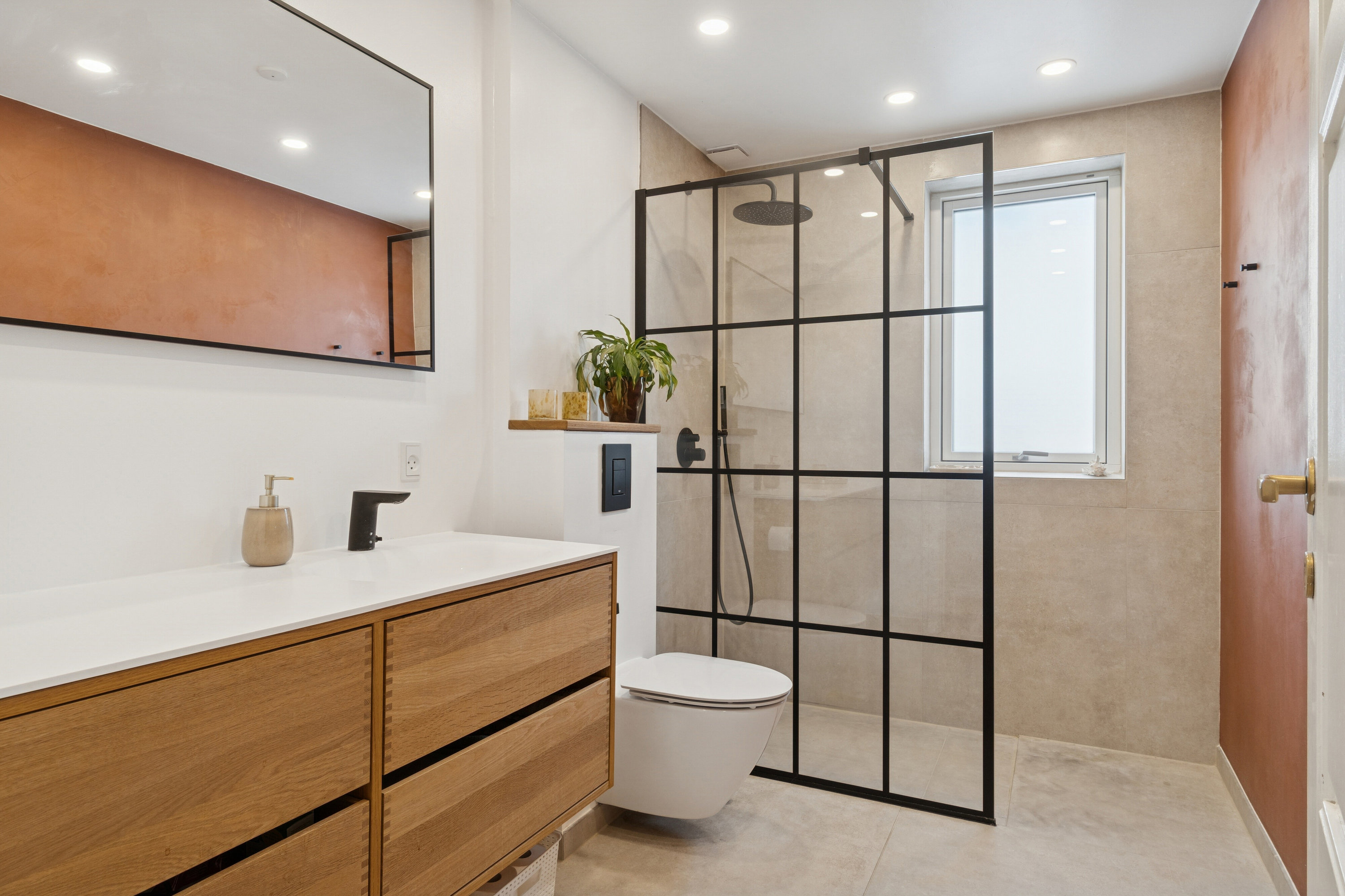 Fremhævet badeværelse billede i fuldskærmstilstand. Billede af Kildeagervej 1, Skuderløse, 4690 Haslev