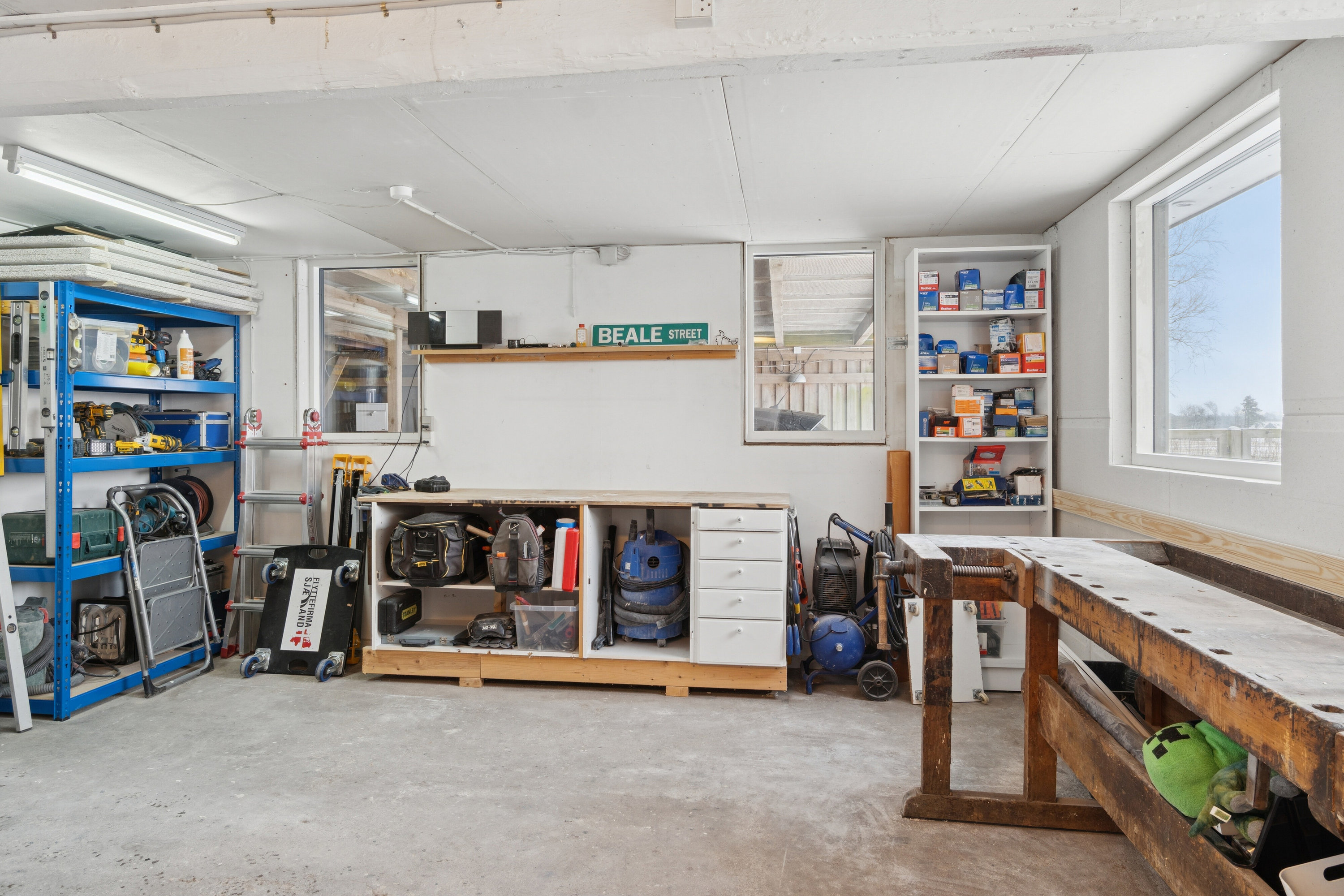 Fremhævet værksted billede i fuldskærmstilstand. Billede af Kildeagervej 1, Skuderløse, 4690 Haslev