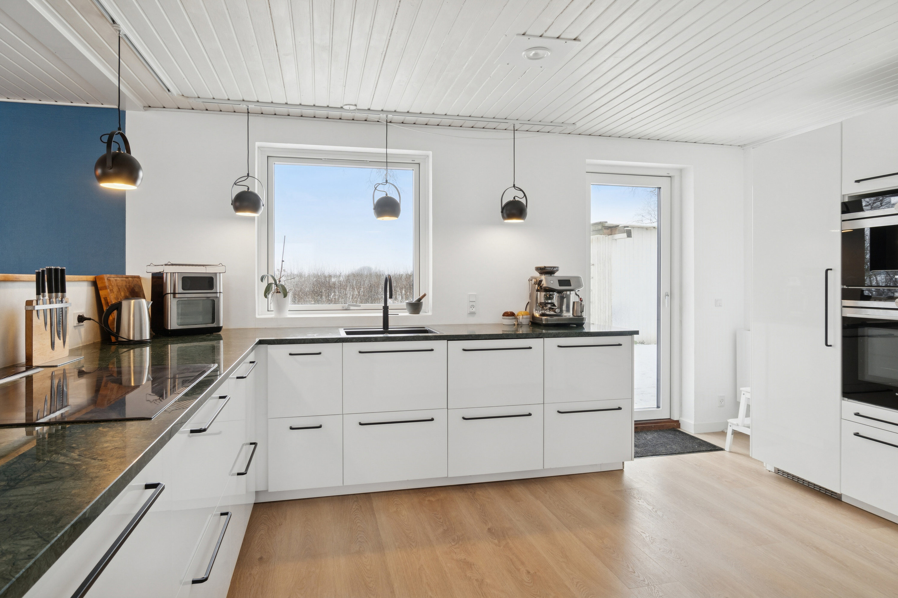 Fremhævet køkken billede i fuldskærmstilstand. Billede af Kildeagervej 1, Skuderløse, 4690 Haslev