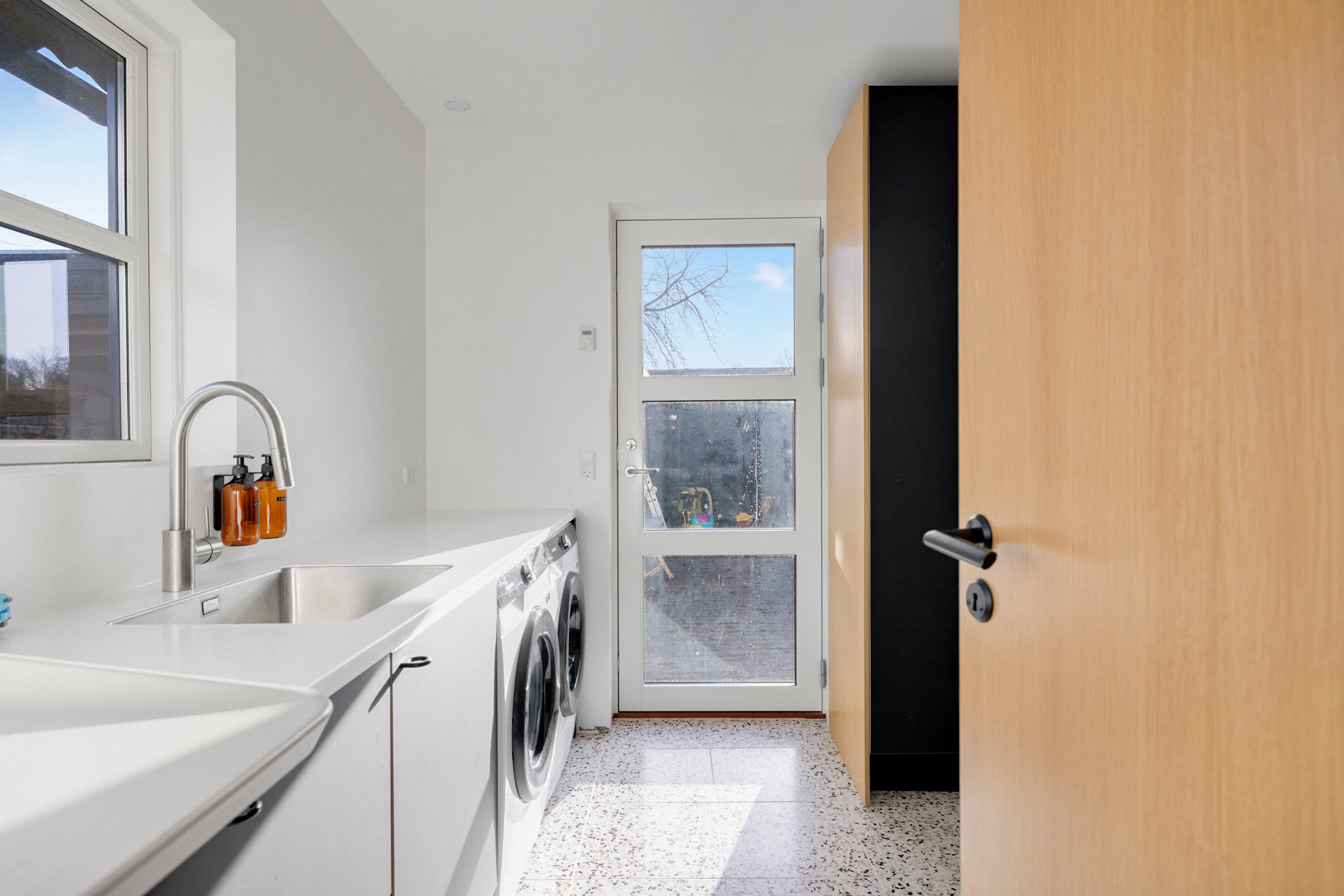 Fremhævet  billede i fuldskærmstilstand. Billede af Hasle Ringvej 40, 8210 Aarhus V